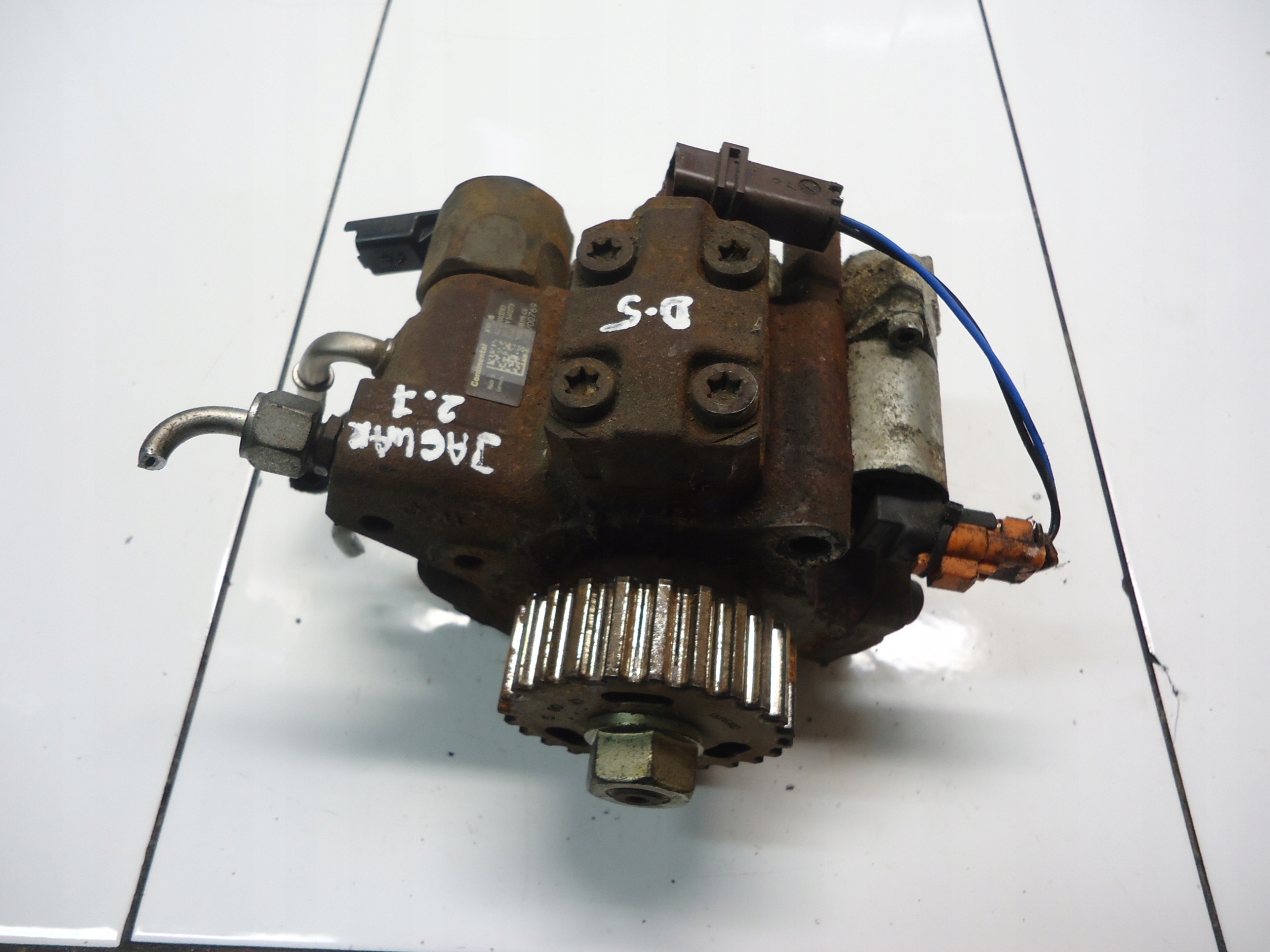 JAGUAR RANGE ROVER 2.7D Einspritzpumpe 7H2Q-9B395-CG