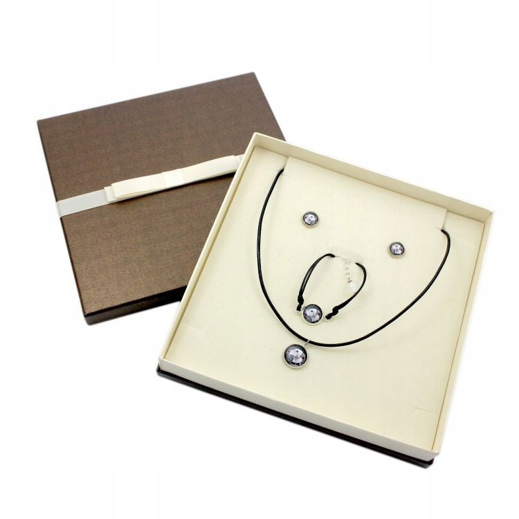 

Chart angielski Komplet biżuterii z Twoim zdjęciem