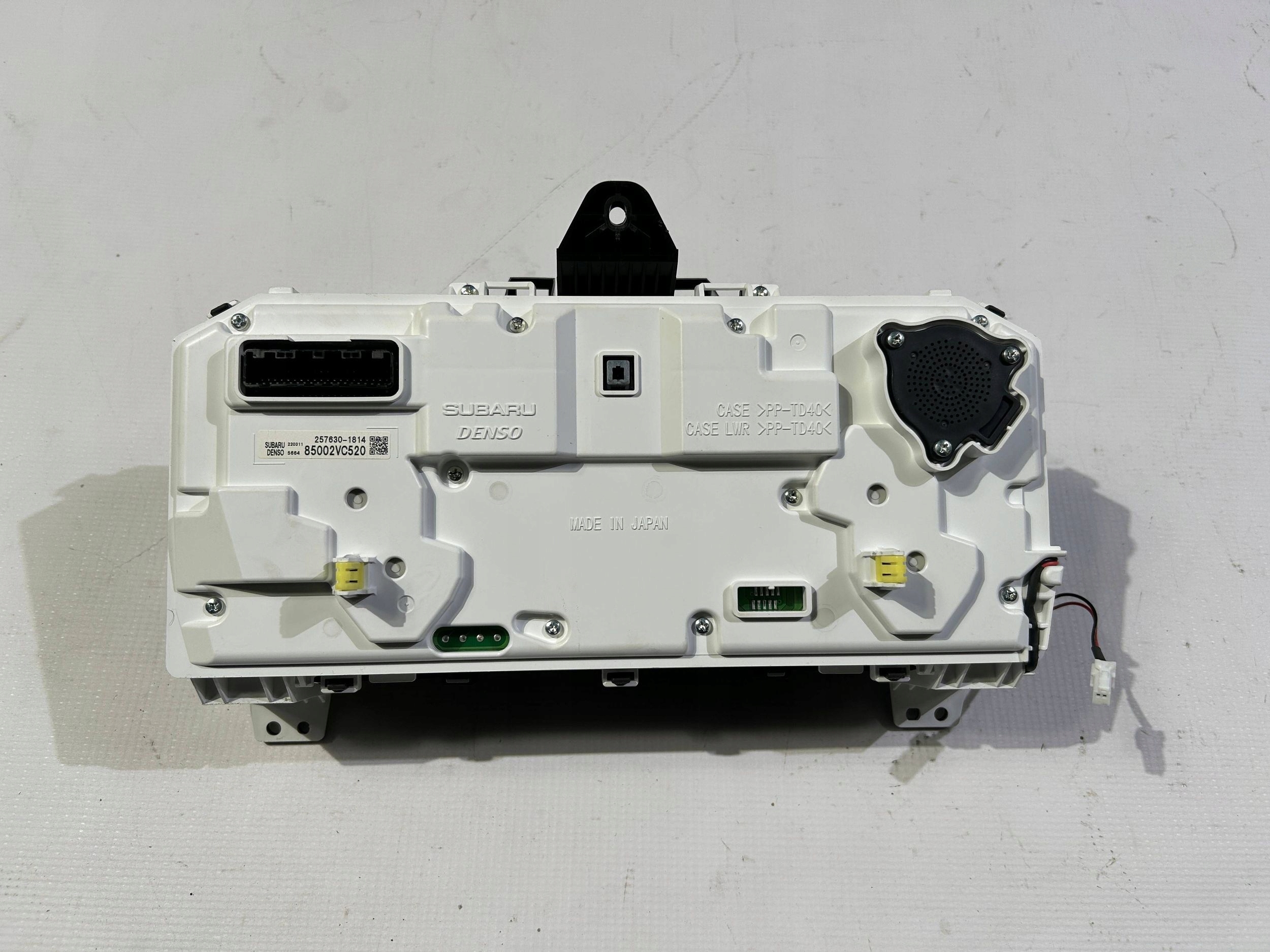 спидометр часы subaru WRX VB 2022r-