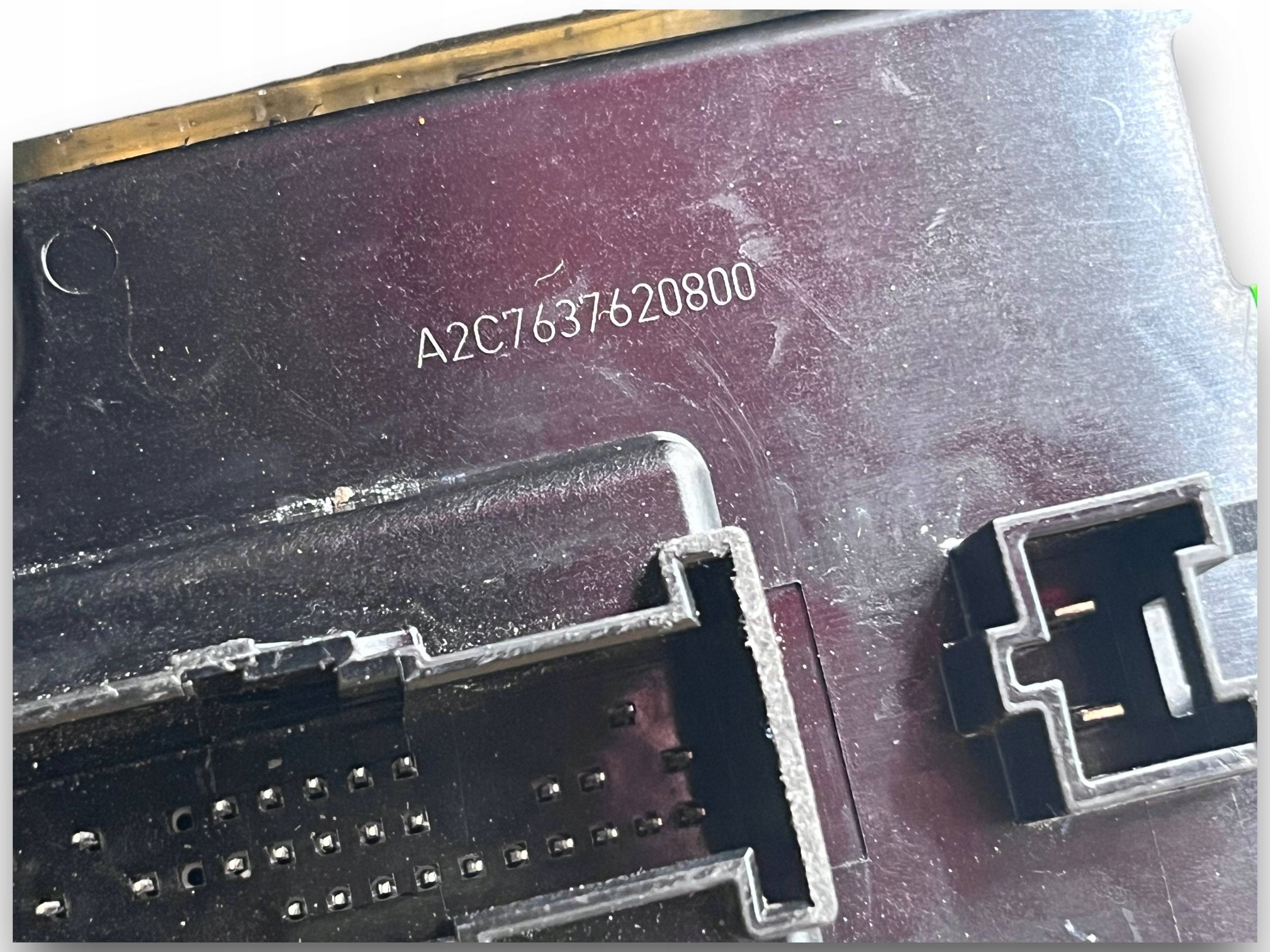module control unit Mercedes BENZ A2139008634 $J