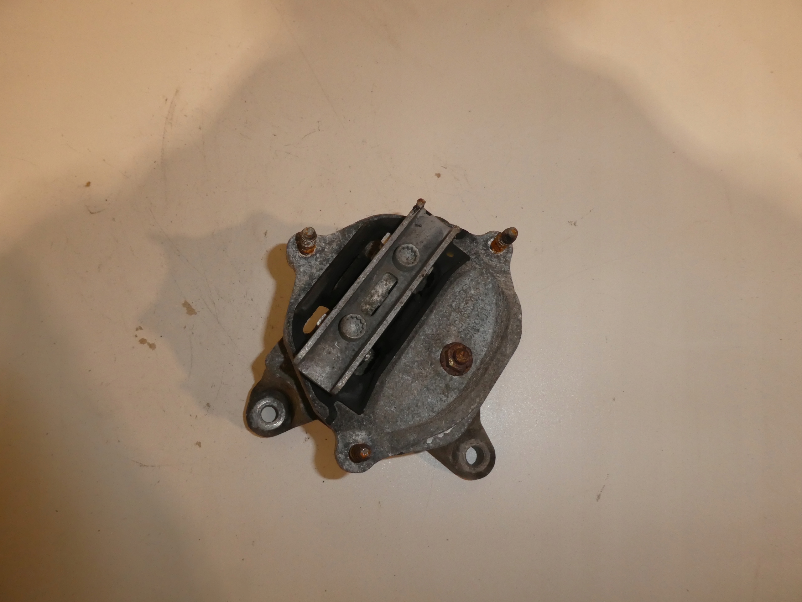 holder gearbox mounting AUDI A4 A5 8K0399115R