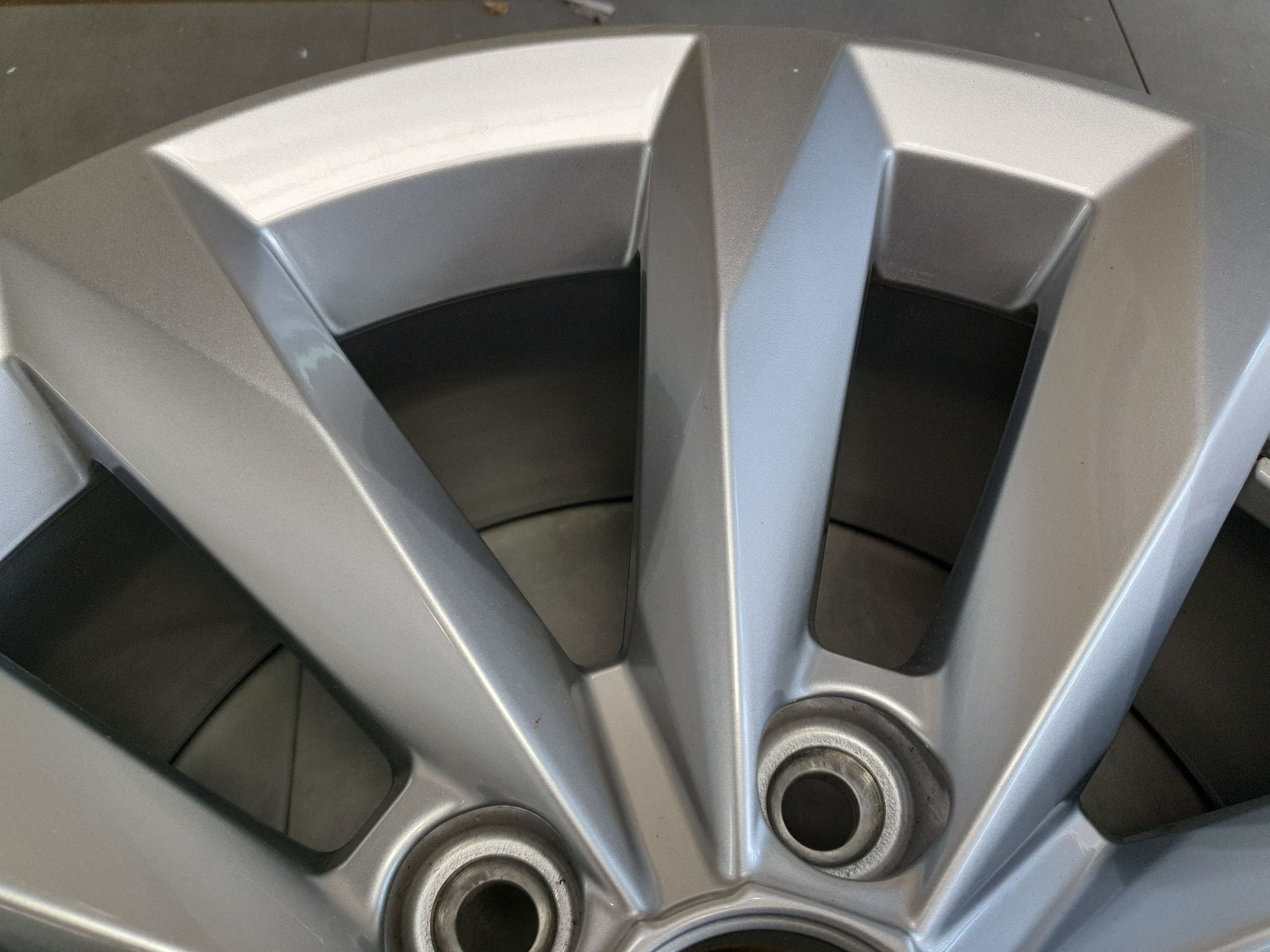 Audi A3 8Y disk disk hliníkový 16 et 40 7.0j 8Y0601025