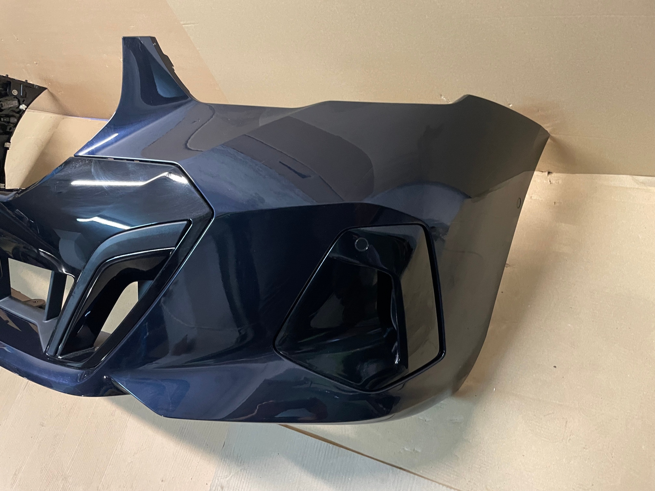 bumper front 6X PDC m-packet complete BMW 5 G60 G61 colour 416 EUROPA