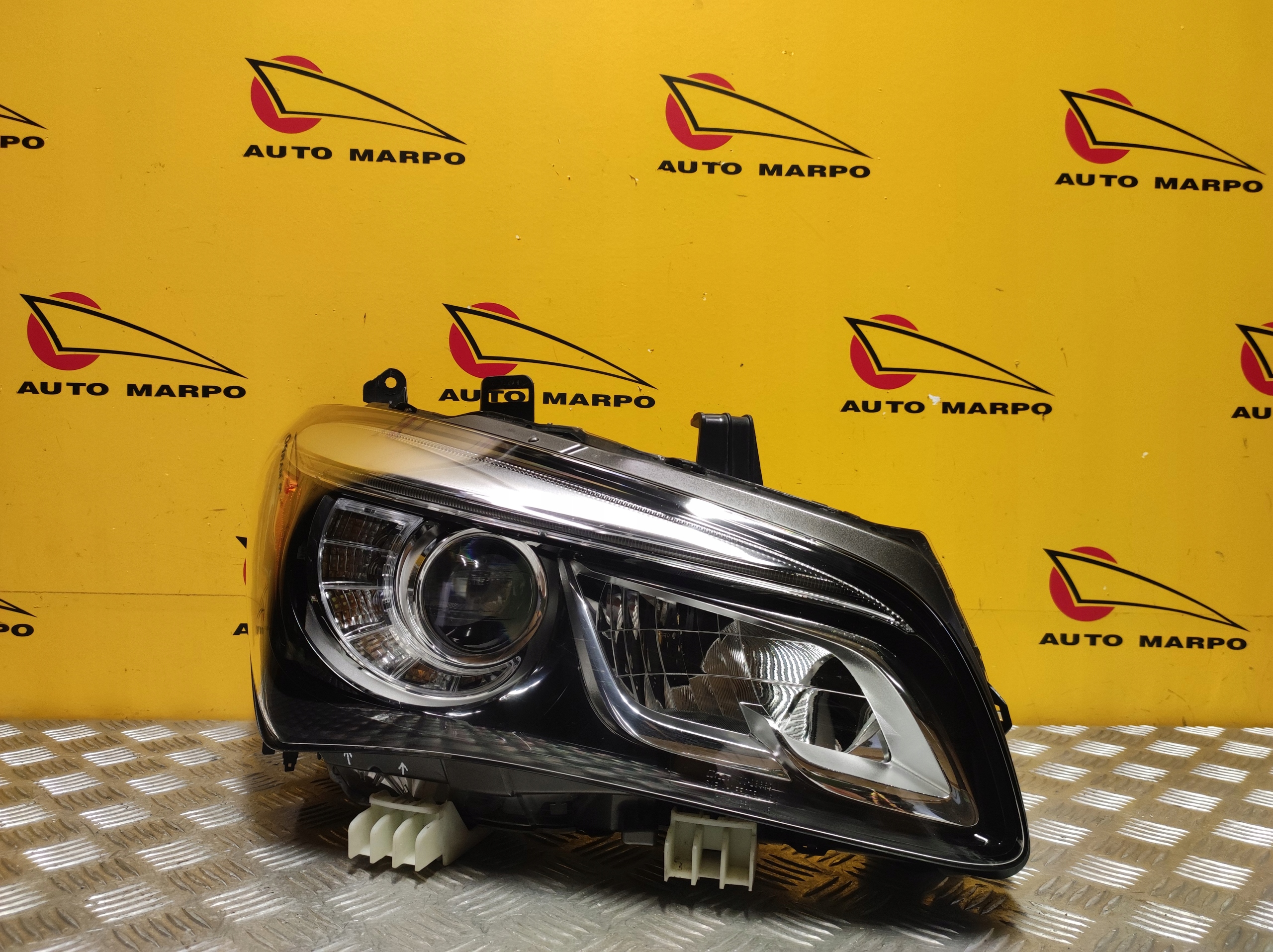 INFINITI QX56 QX80 REFLEKTOR FULL LED LAMPA R USA Rodzaj świateł mijania LED