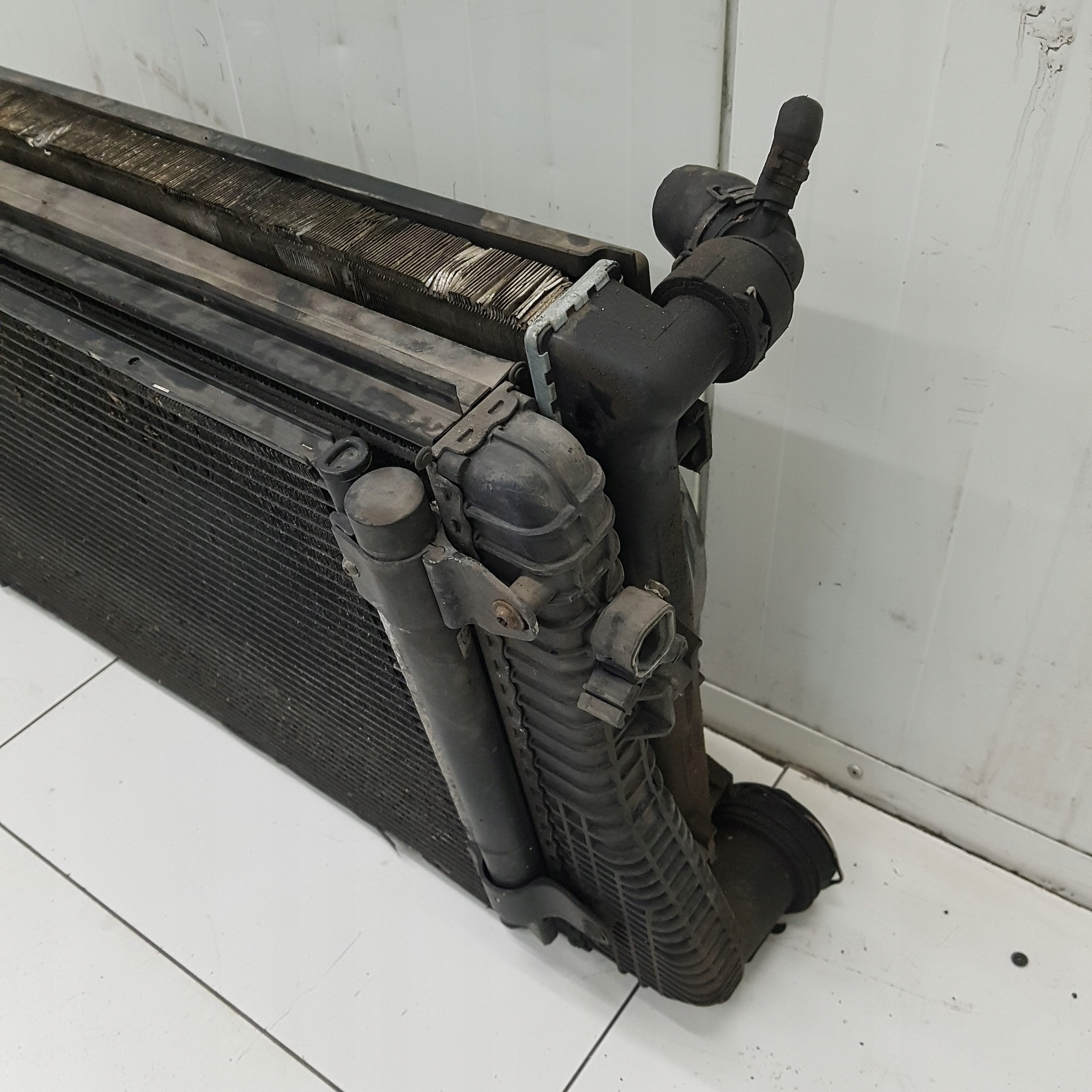 KOMPLET Radiateur SEAT LEON 2 2.0 TDI