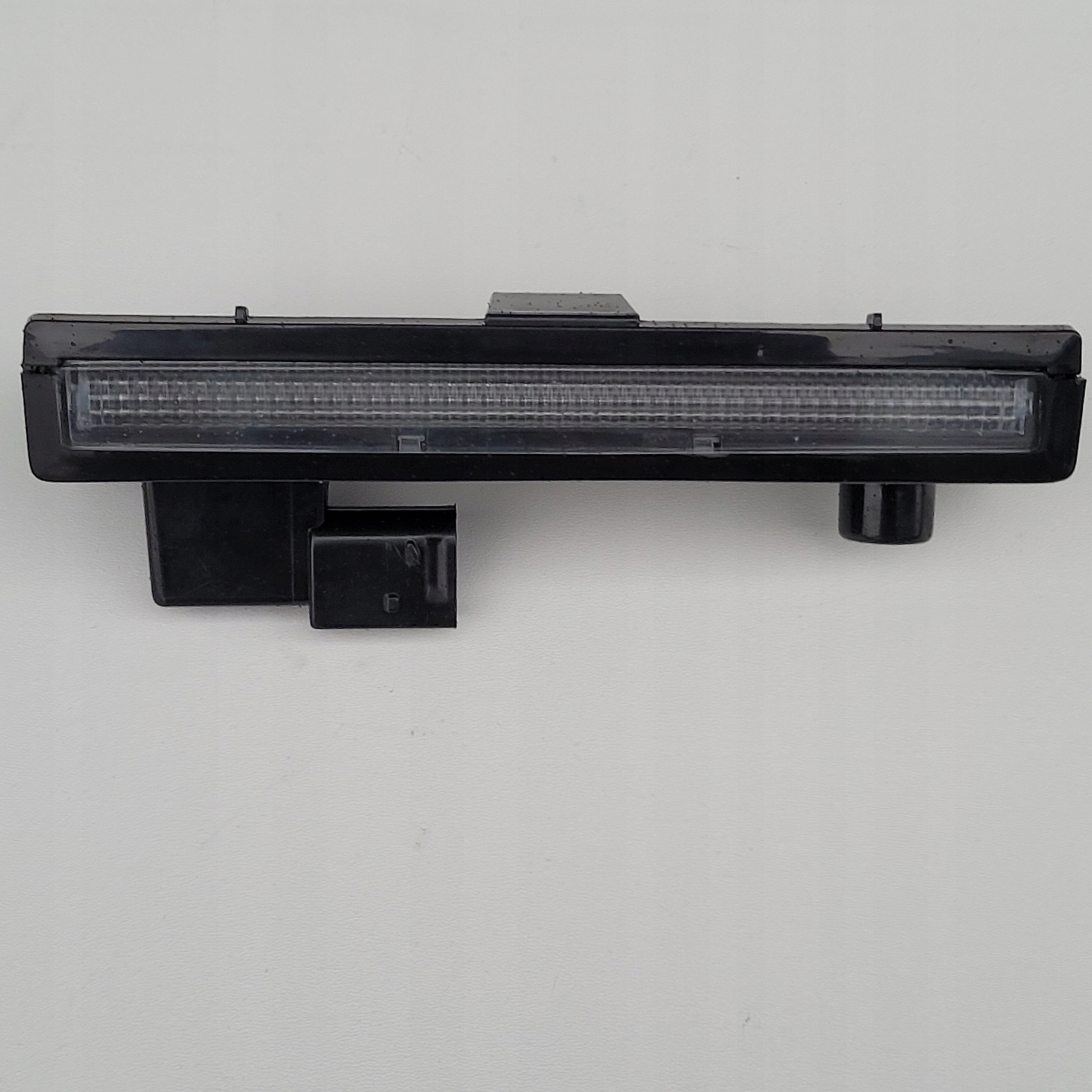 SCANIA S LAMPA OBRYSOWA OSLONY BLENDY DASZKA Light Source LED