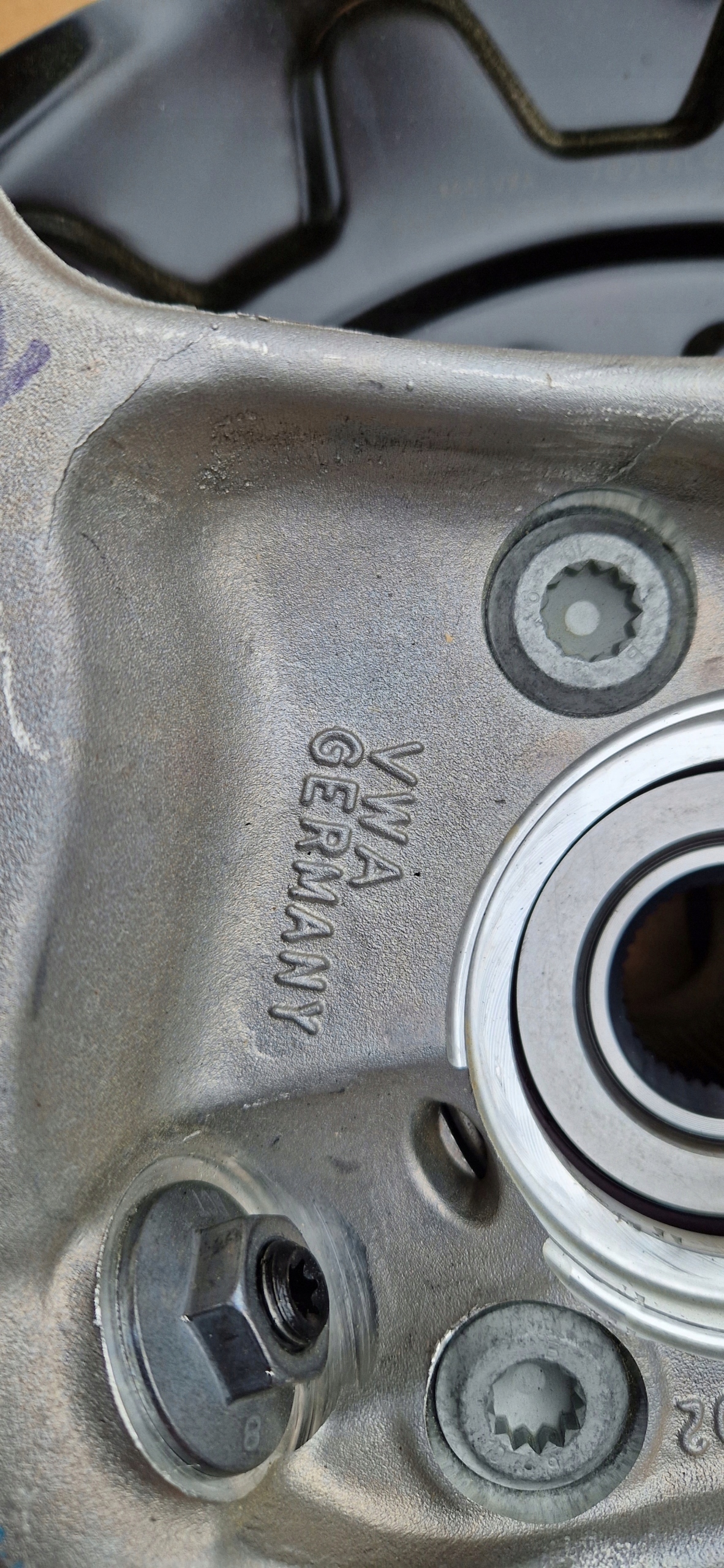 swing caliper disc TIGUAN 2020- 1.5 TSI new