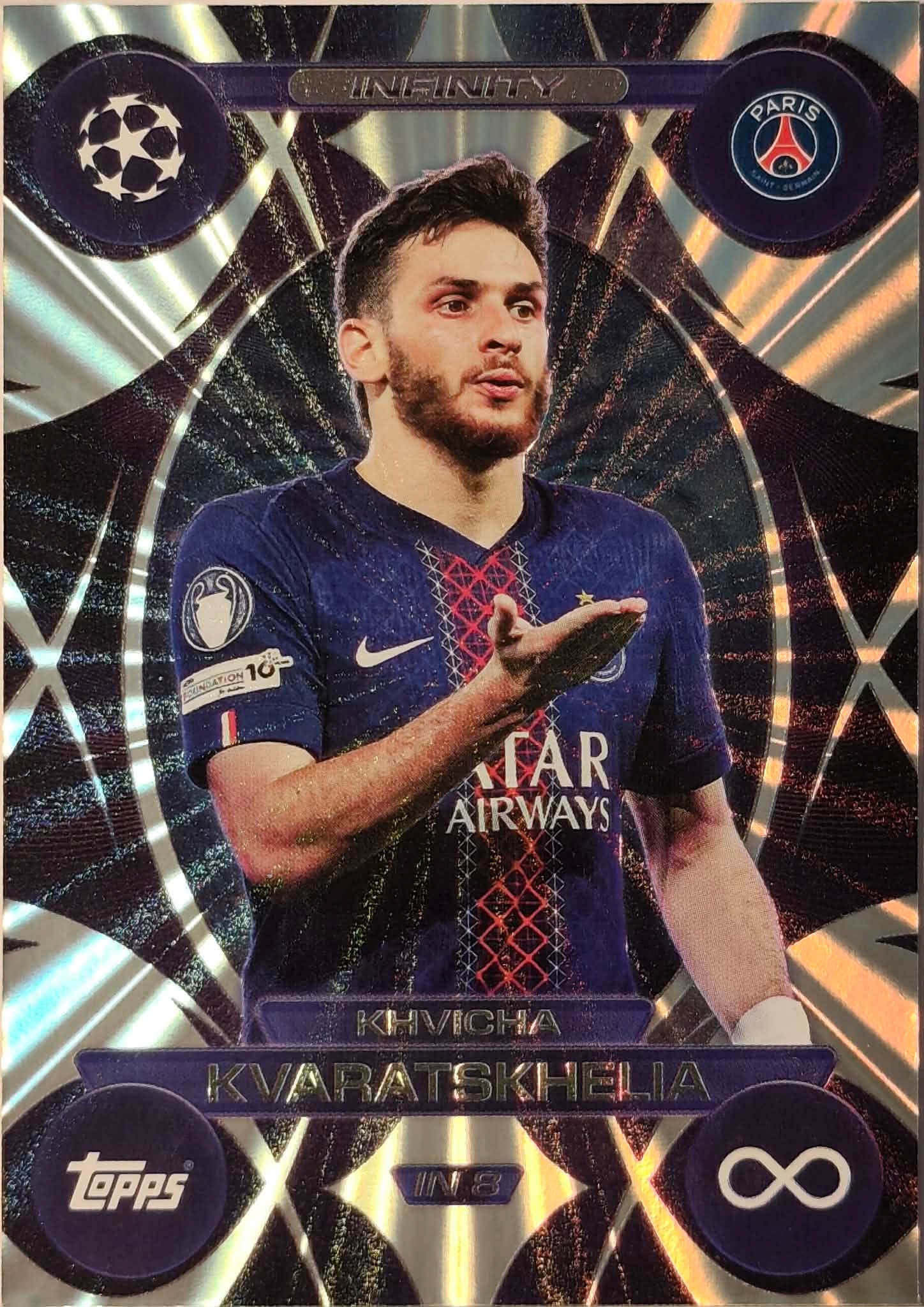 Match Attax Extra 2025-26 Khvicha Kvaratskhelia Infinity IN3 Psg Karta