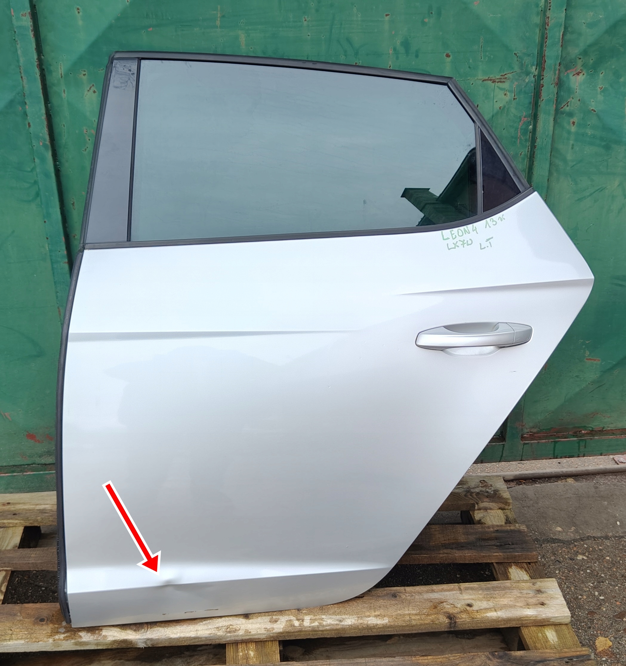 SEAT LEON III 13R HB Tür links heck LX7W
