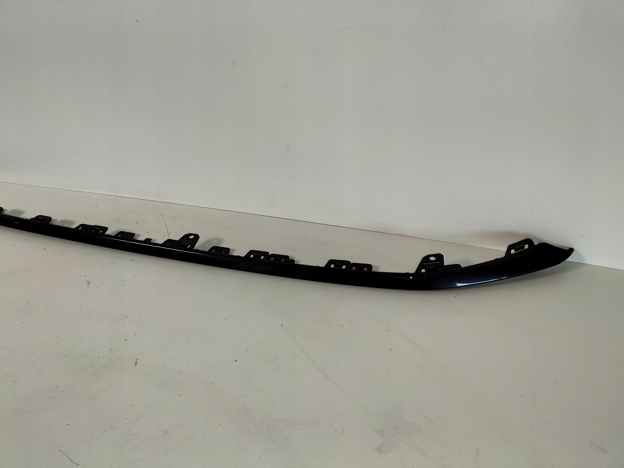 spoiler lišta doplněk nárazníku předního předek AUDI A3 8Y 20