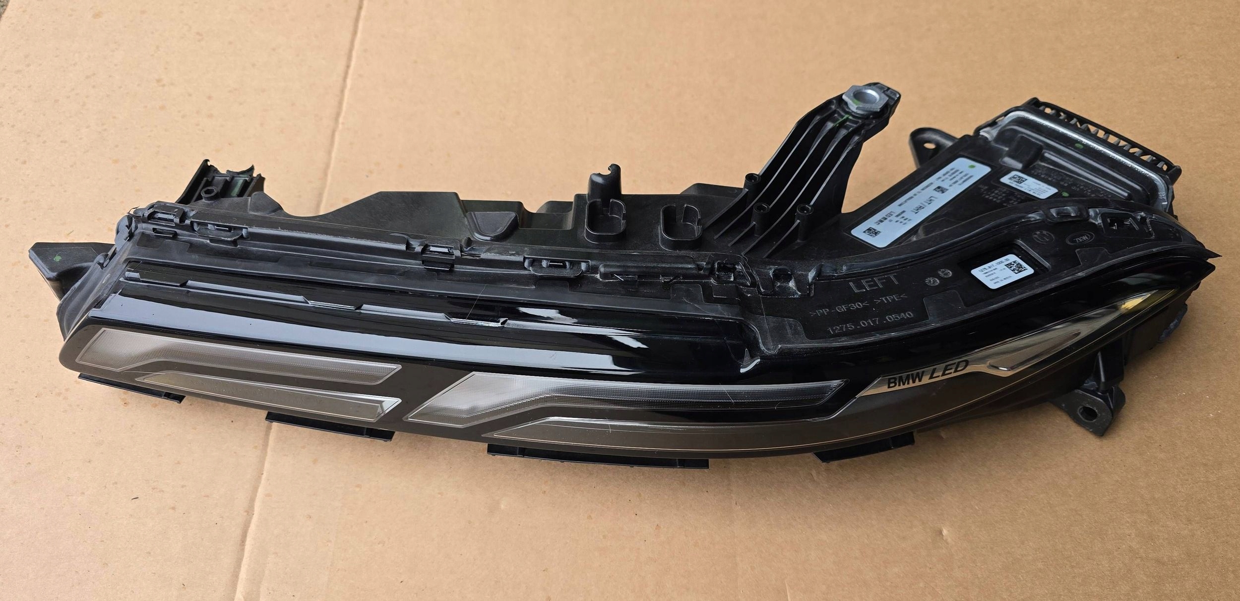 BMW g07 X7 LCI lift 2022- light led left