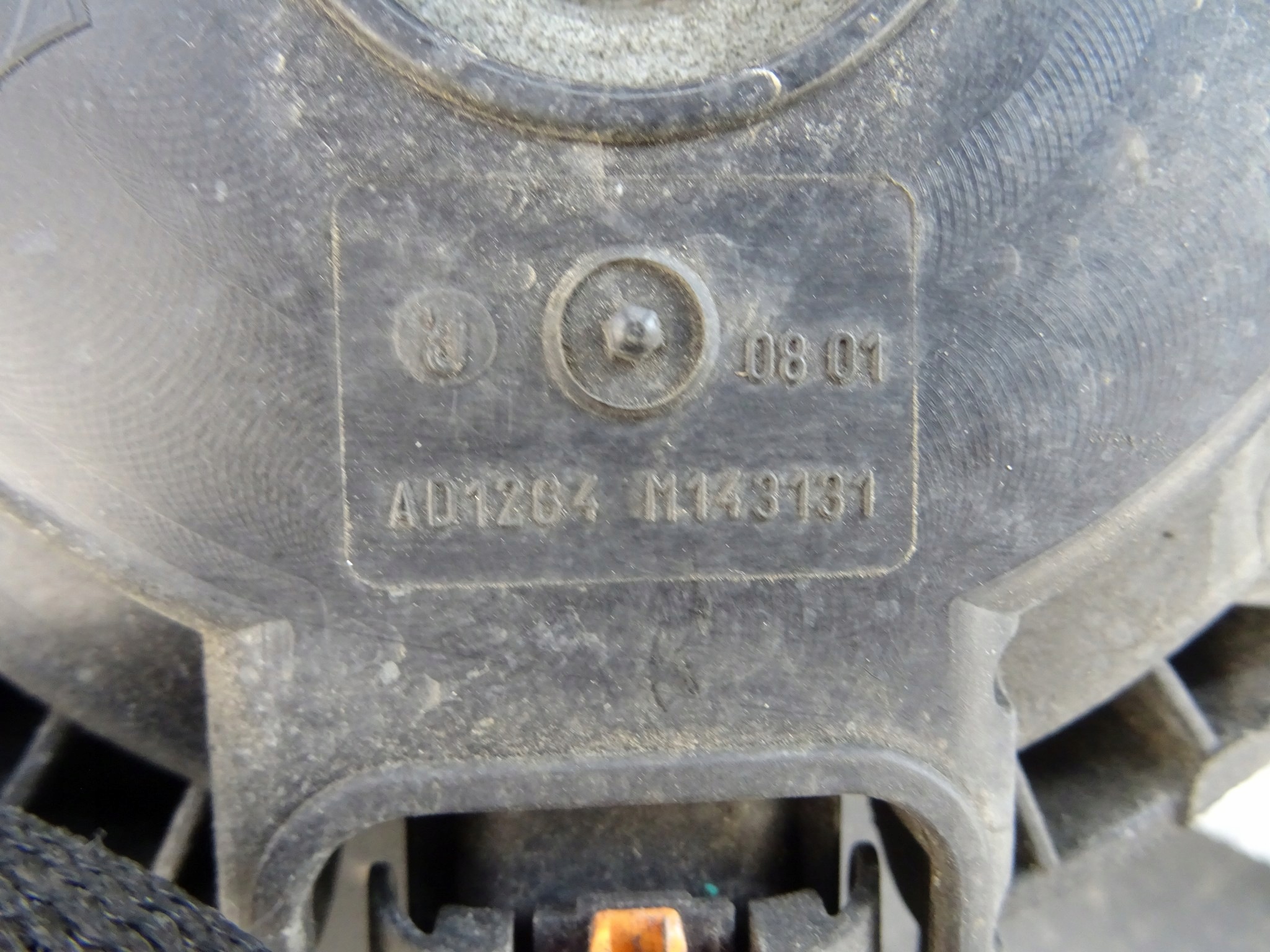 PEUGEOT 208 ventilátor chladiče Z obal KOMPLET