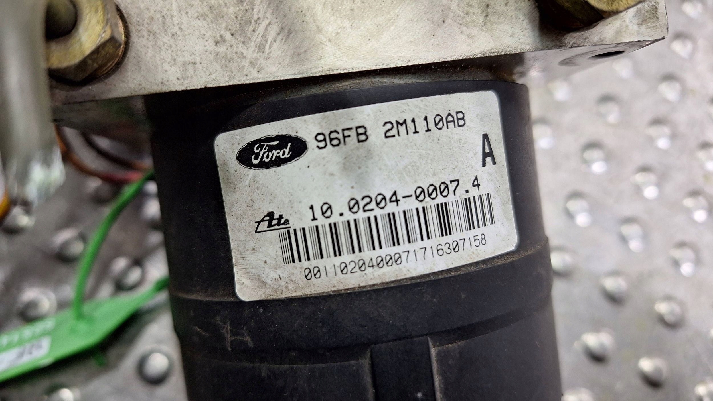 pump control unit ABS 96FB-2M110-AB 96FB-2C013-AA FORD ESCORT MK7