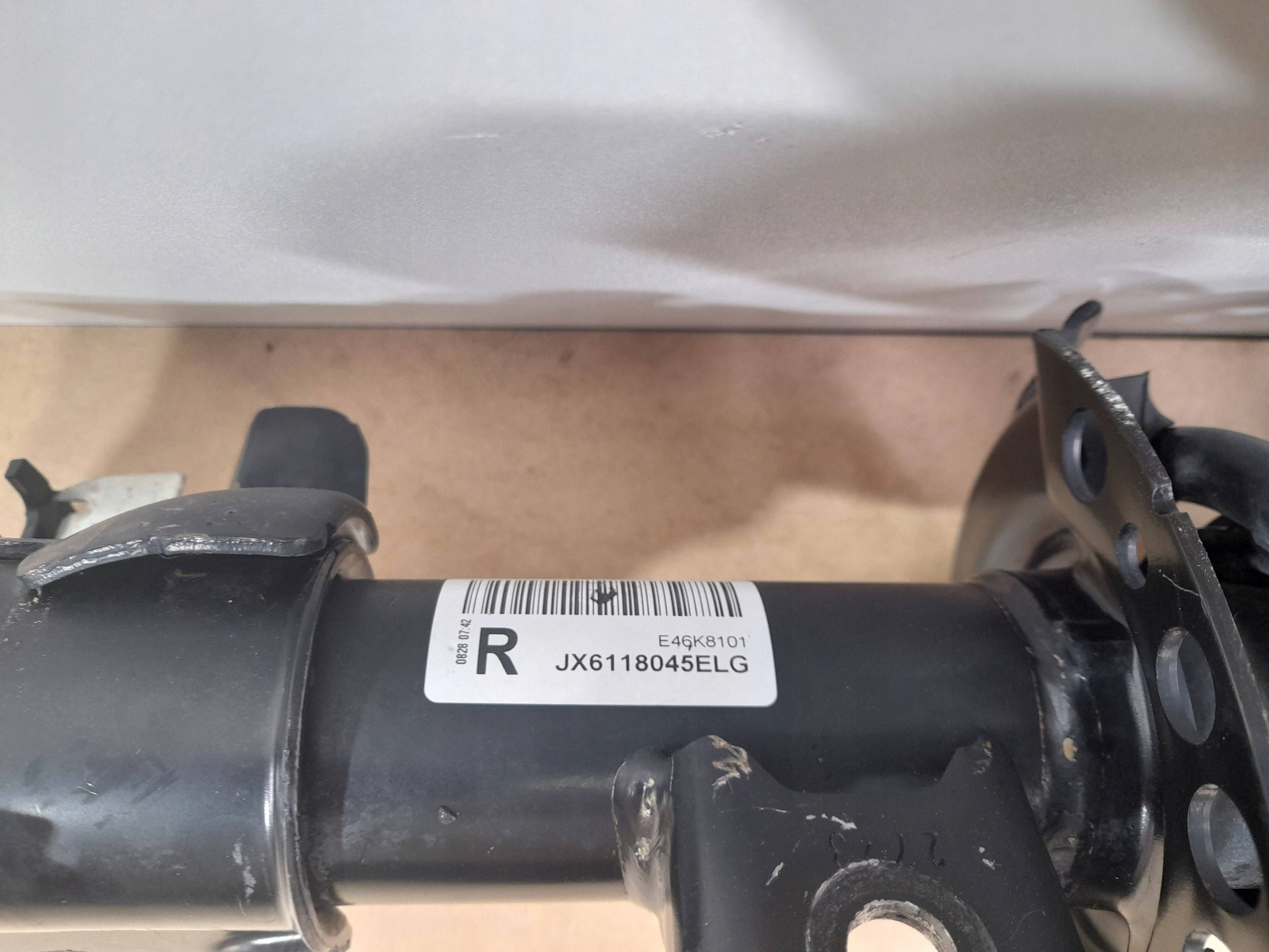 Ford Focus MK4 shock absorber front right JX6118045ELG (F588)