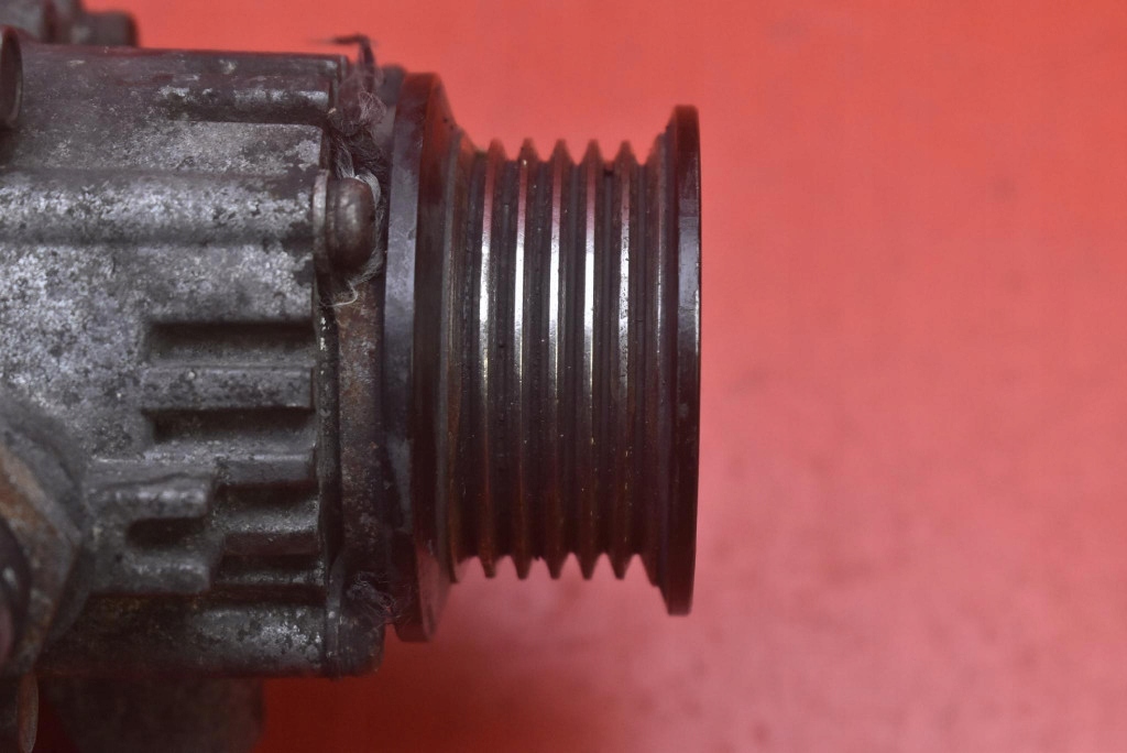 alternatore Pompa VACUM YLE102080 LAND ROVER FREELANDER 1 e 2.0 D 98KM 98-06