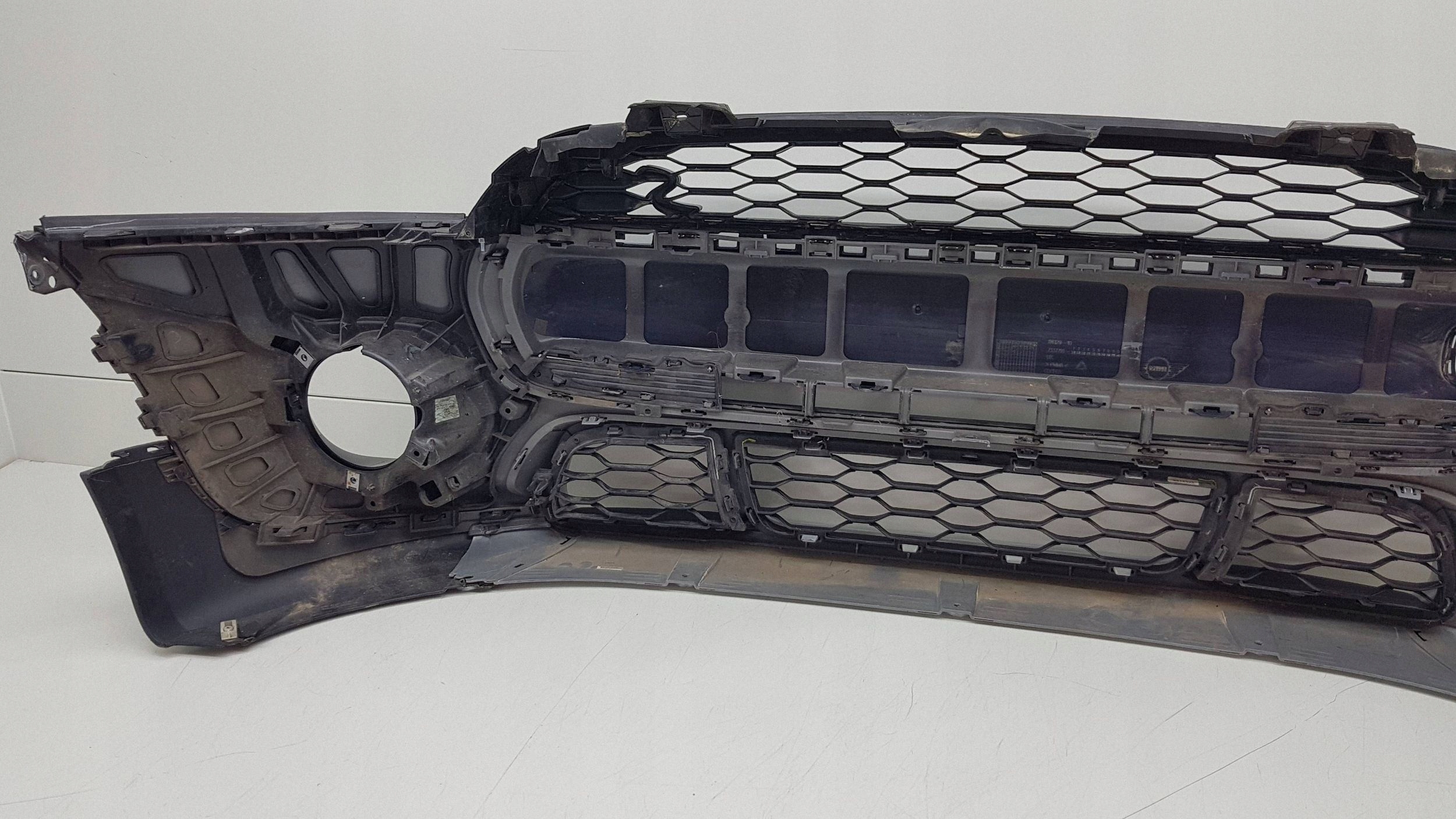 MINI COOPER S F56 bumper front 7337791