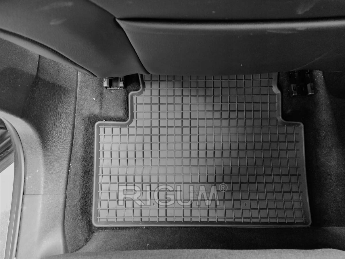 Dywaniki i mata do bagażnika do Citroen C5 Aircross PHEV od 2019- Materiał guma