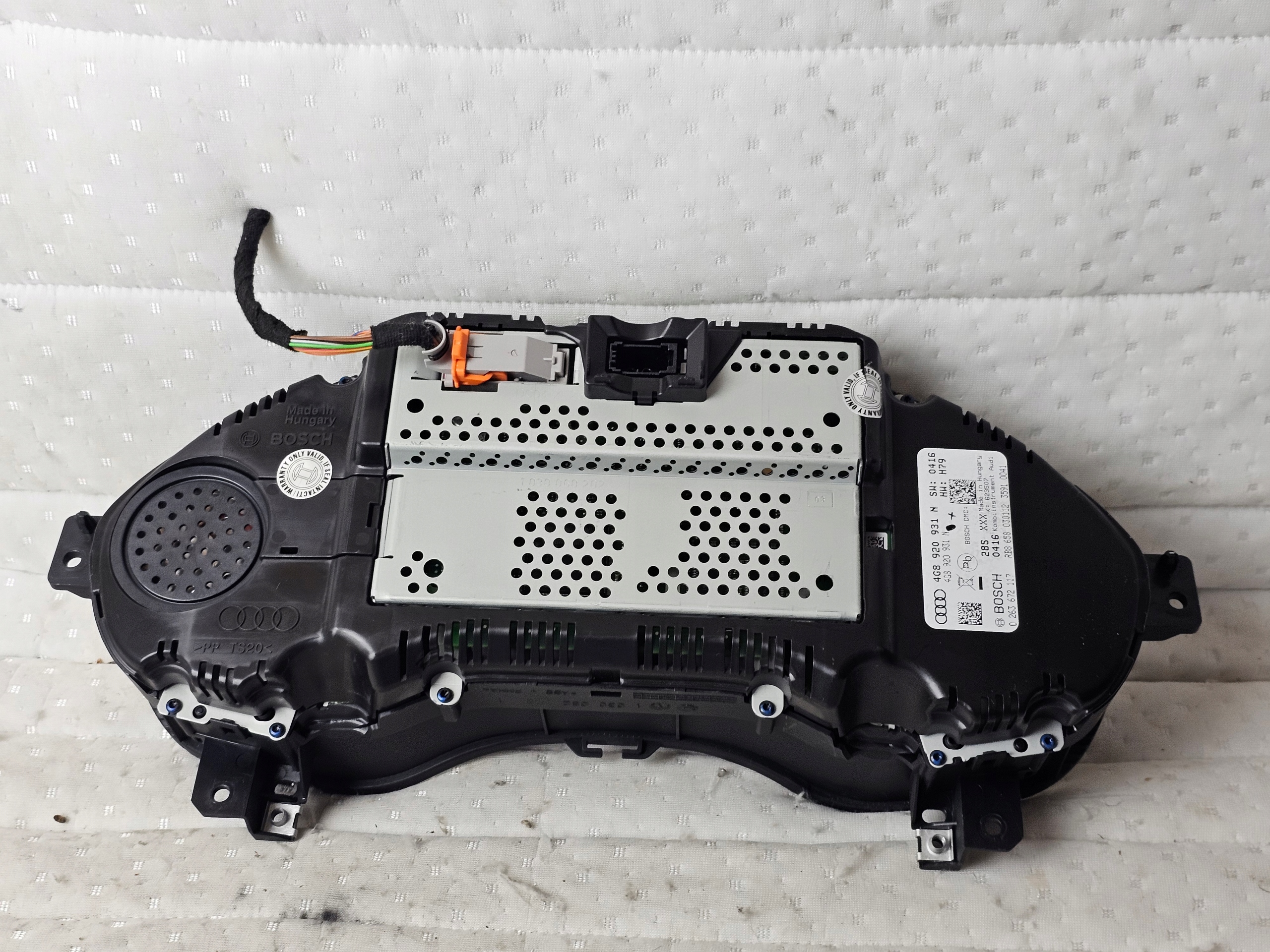 Audi OE 4G8920931N