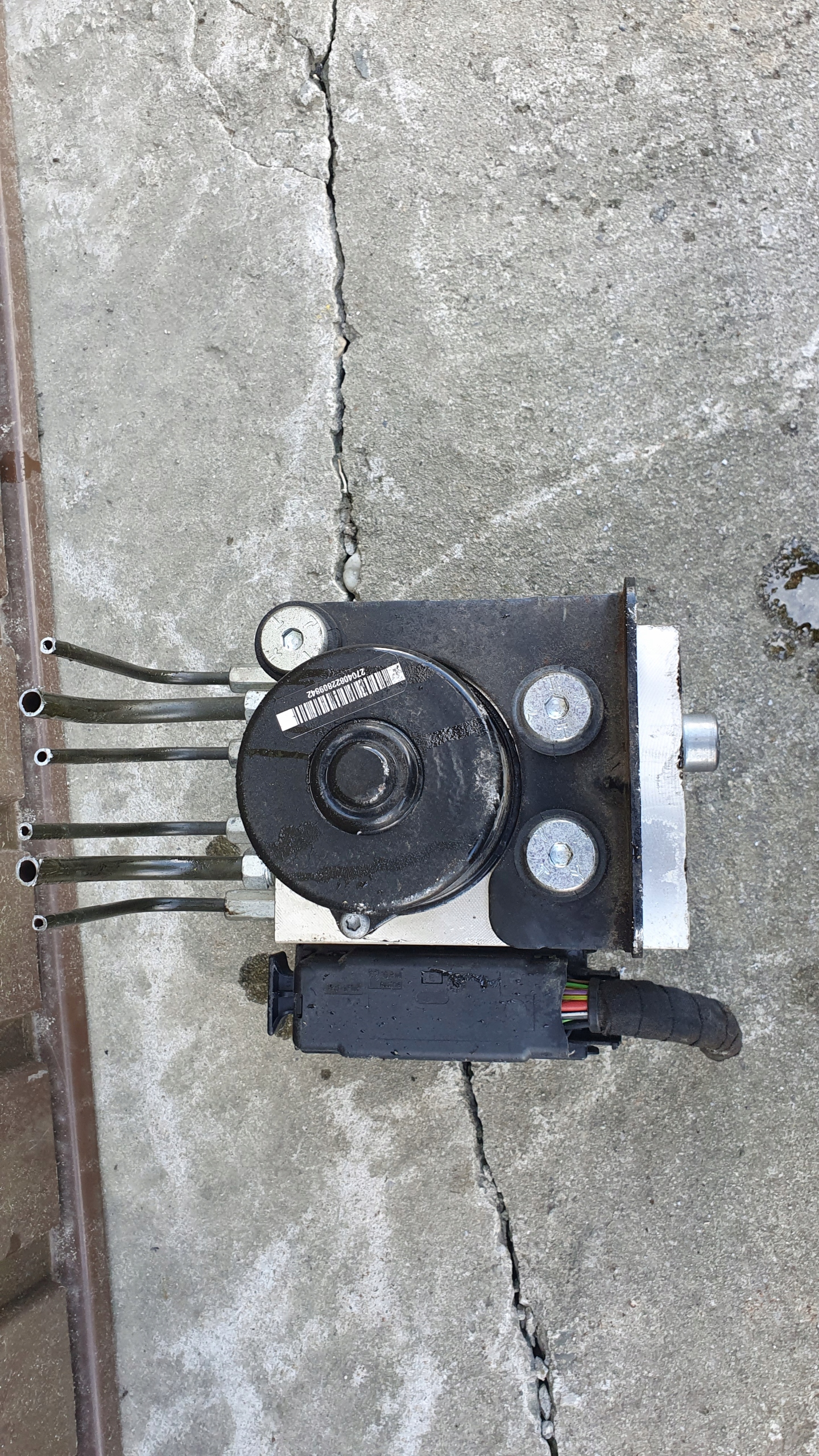 SsangYong Rodius 2 II Turismo 13- 2.0 XDi module control unit pump ABS