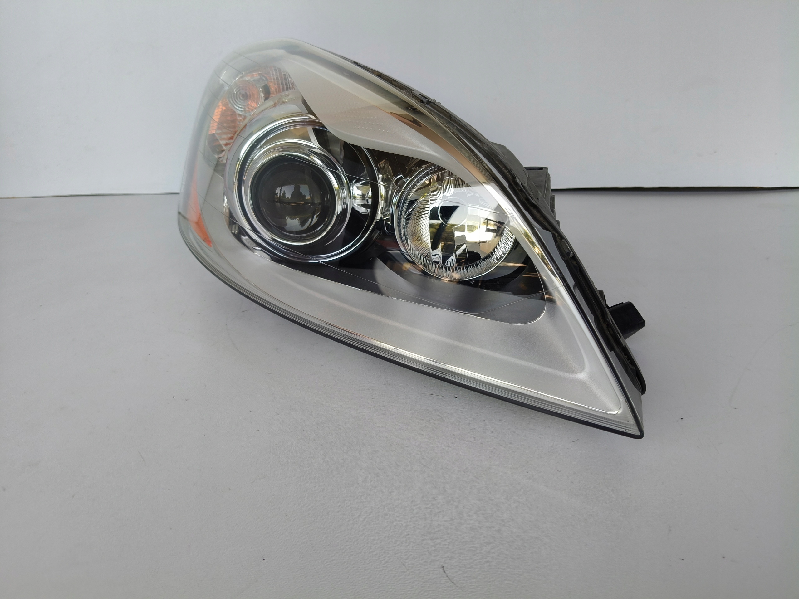 light right REFLEKTOR VOLVO XC60 08- XENON positioning