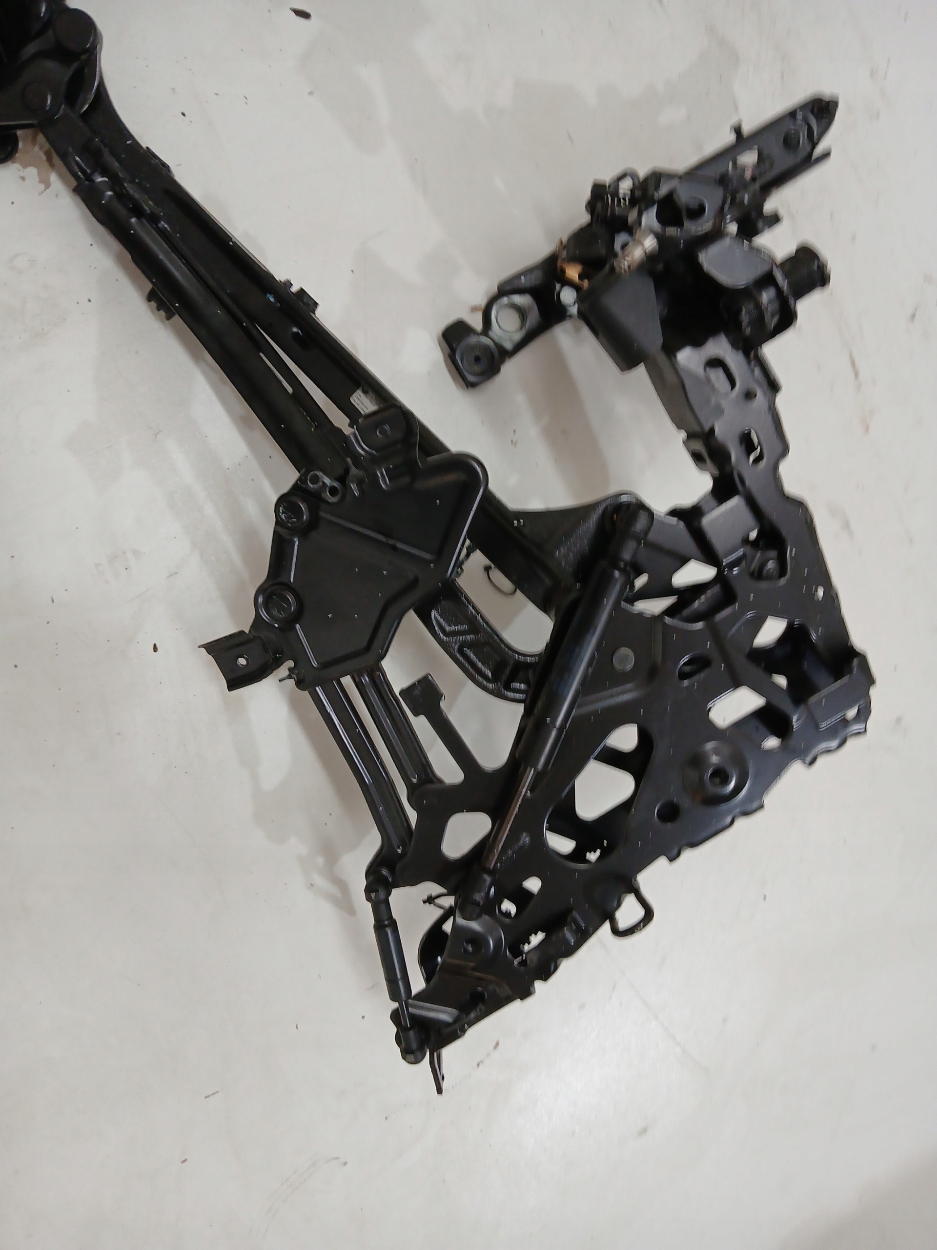 hinge roofs left BMW E93