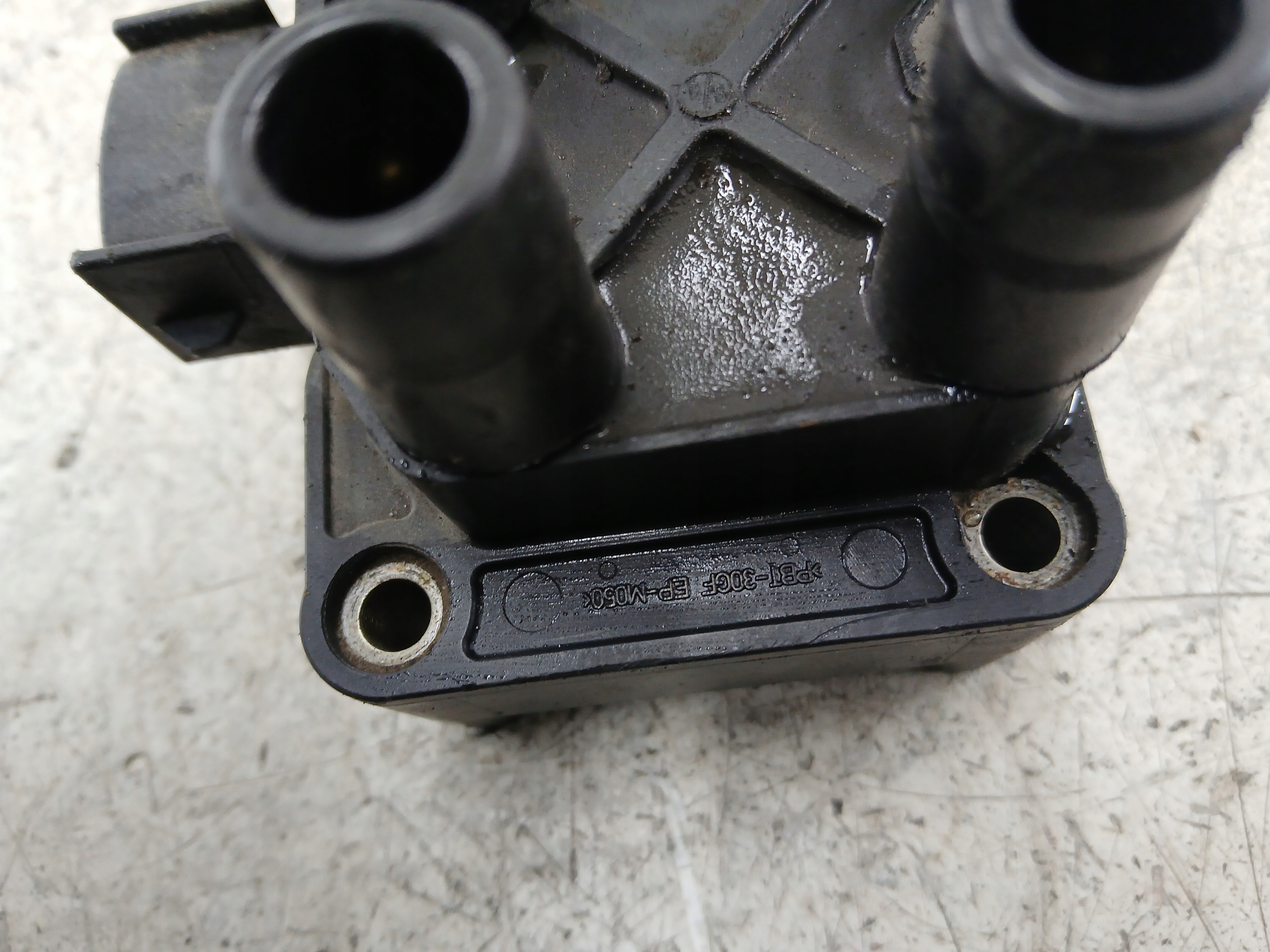 FORD MONDEO MK3 2.0 coil ignition 0221503490