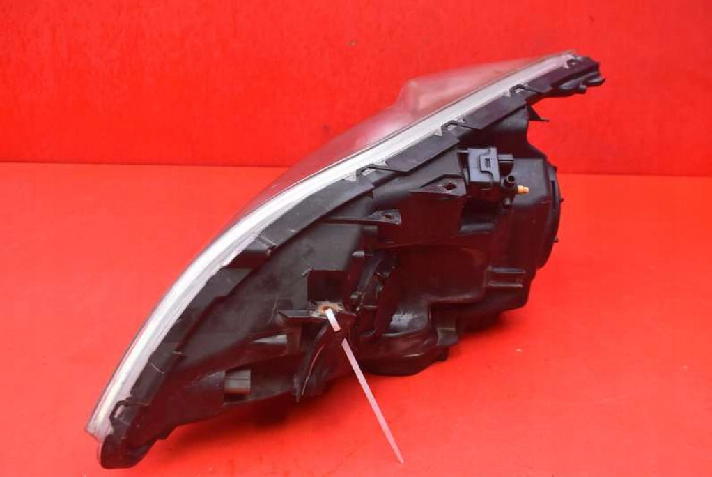 REFLEKTOR right light front XENON EU HONDA CRV 3 III 06-09