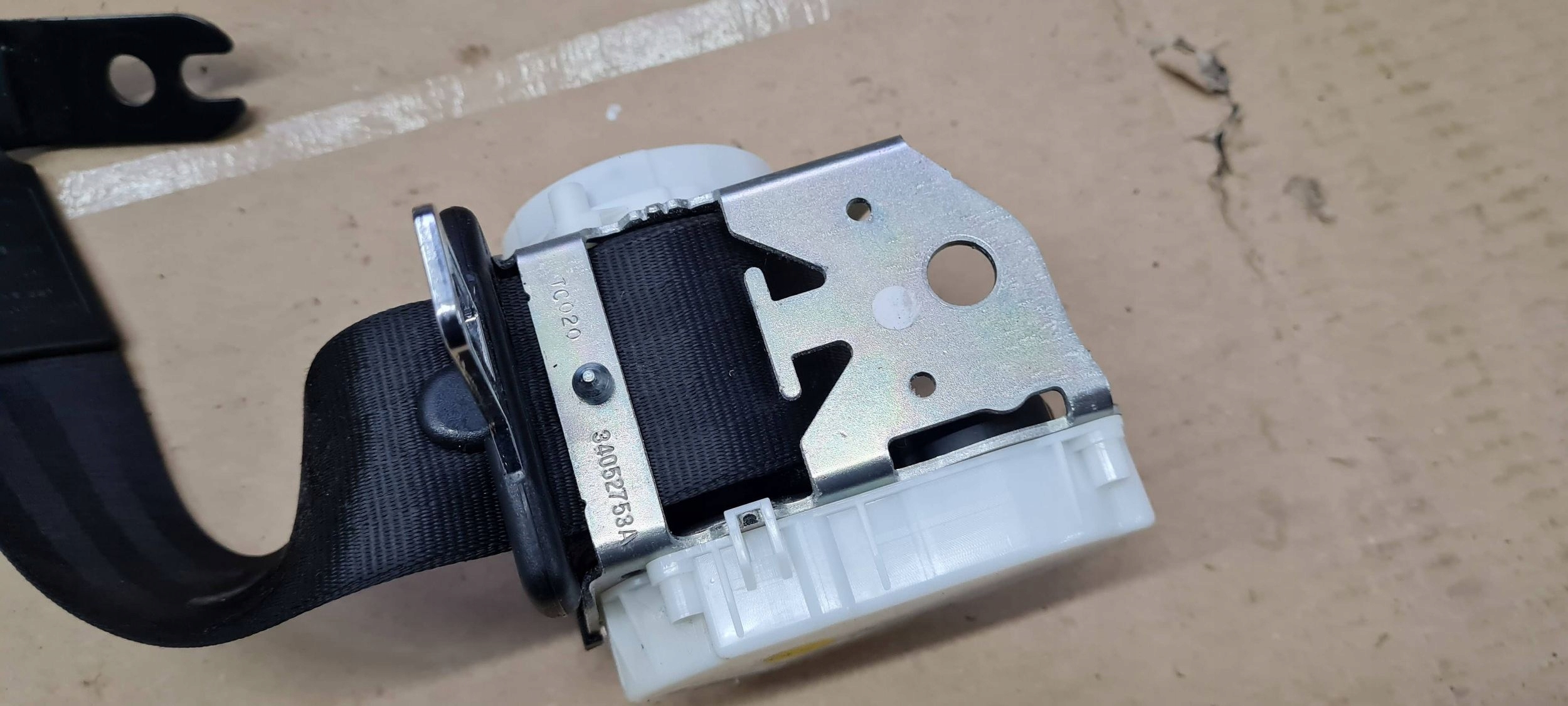Q5 8R Gurten Sicherheits mitte heck schwarzer 8R0857807