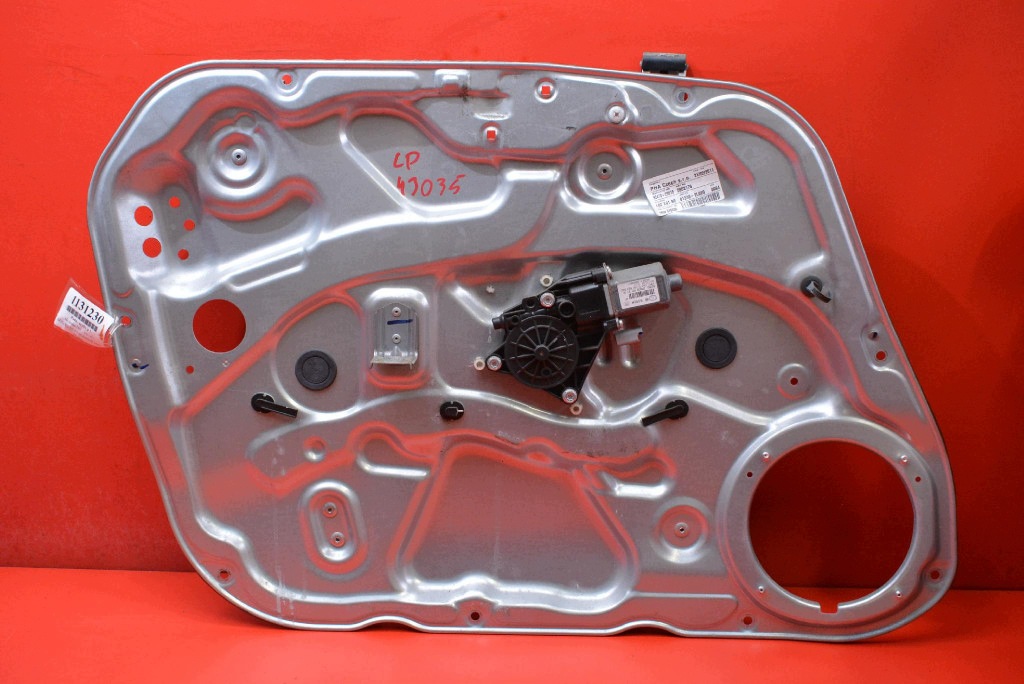 window regulator left front EU 82470-2R010 HYUNDAI I30 1 and FD KOMBI 10-12