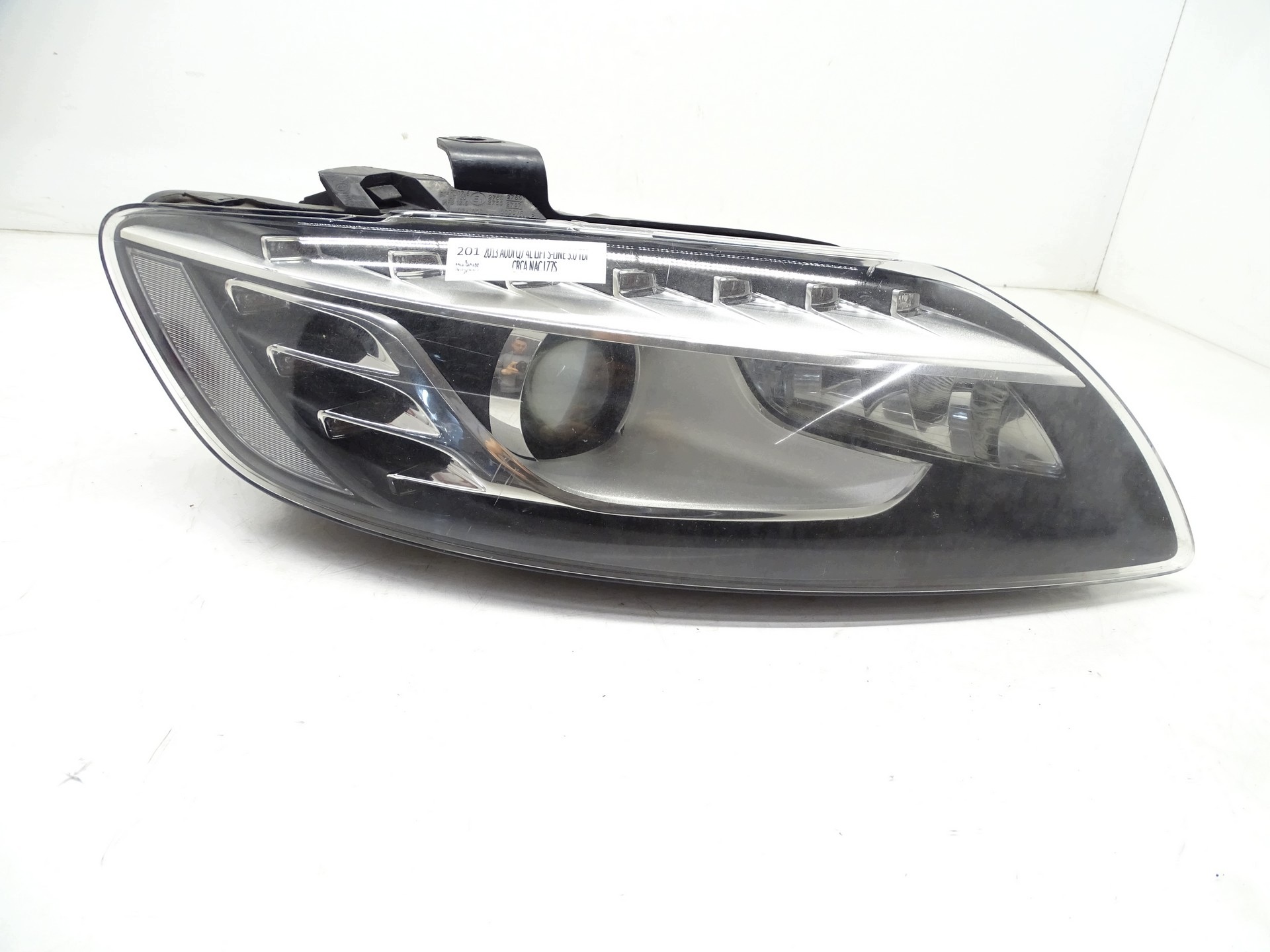 light LED right front right front AUDI Q7 4L0941004AG UK
