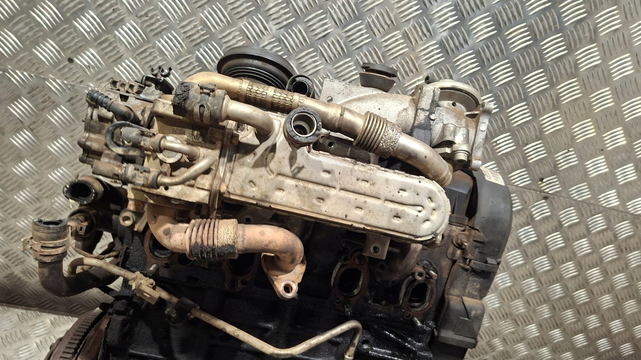 engine pillar Z UKLADEM PALIWOWYM SKODA OCTAVIA II 1.9TDI BXE