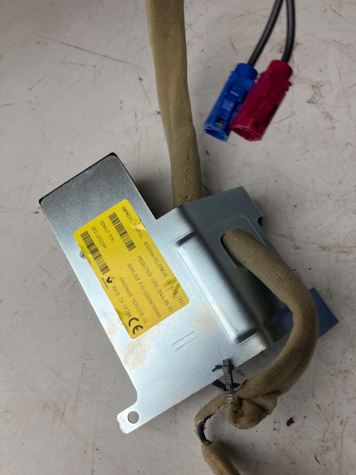 Module Amplificateur ANTENY DACIA SPRING 282129229R