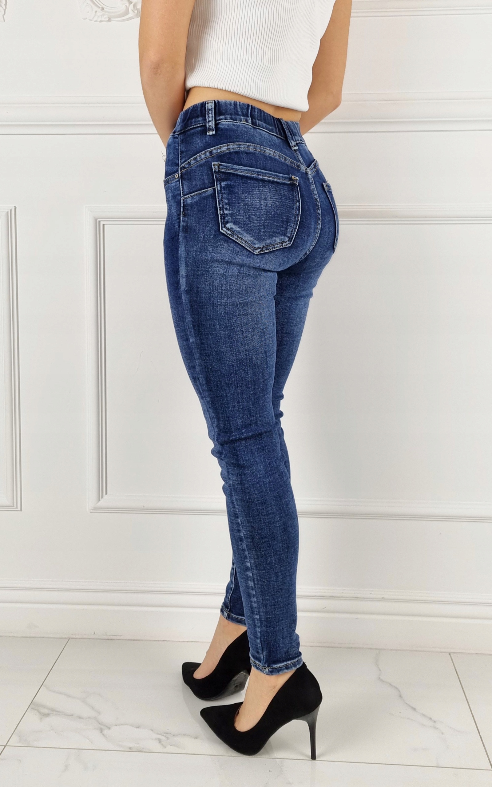 # WYGODNE SPODNIE DAMSKIE - JEANSOWE PAS W GUMKĘ # Rozmiar 38