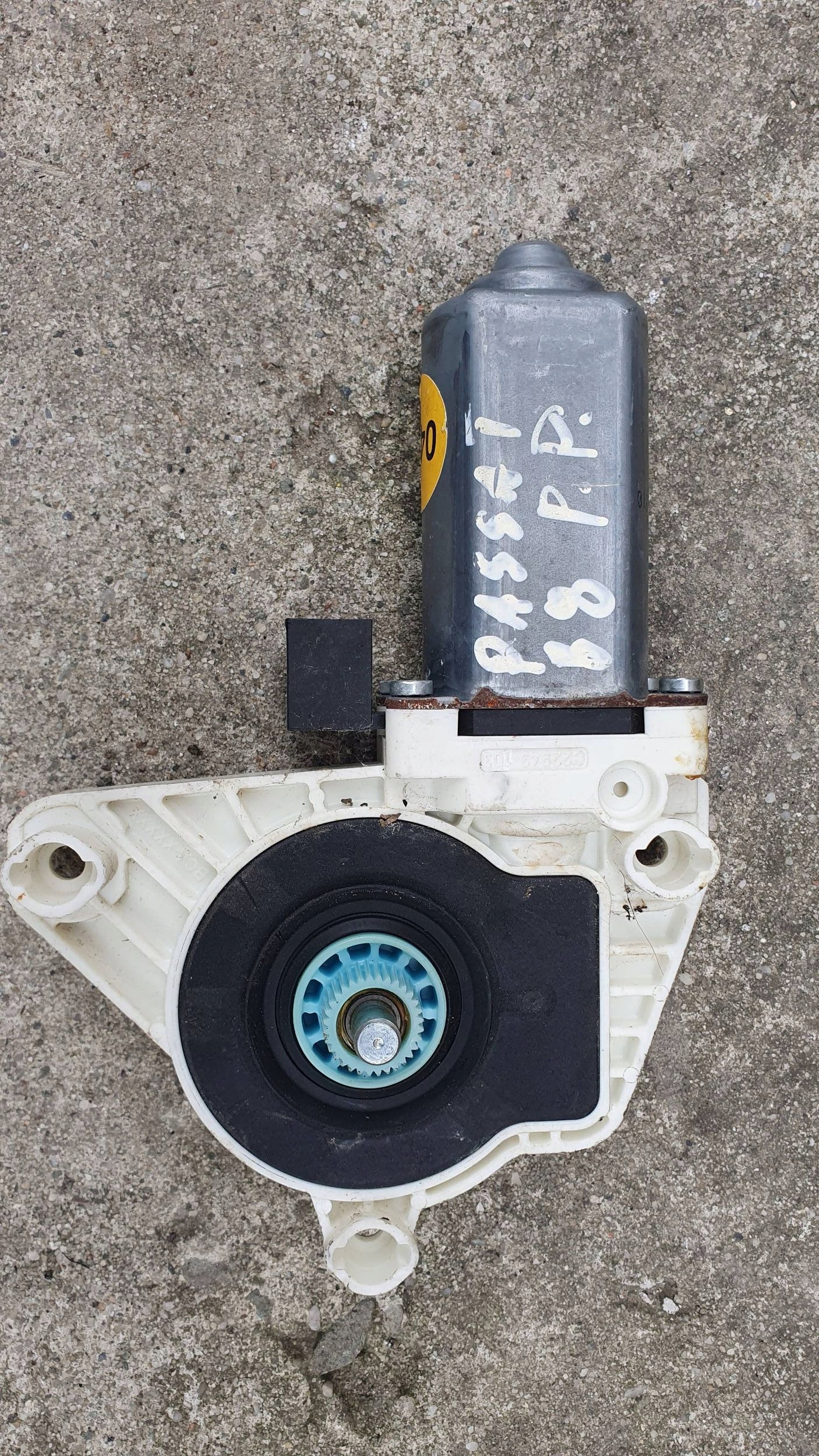 Volkswagen PASSAT B8 mini motor windows right front
