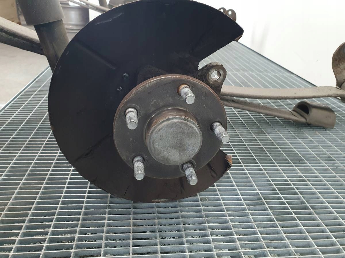 BELKA OŚ TYŁ ZAWIESZENIE RESORY FORD CONNECT MK1 Producent części Ford OE