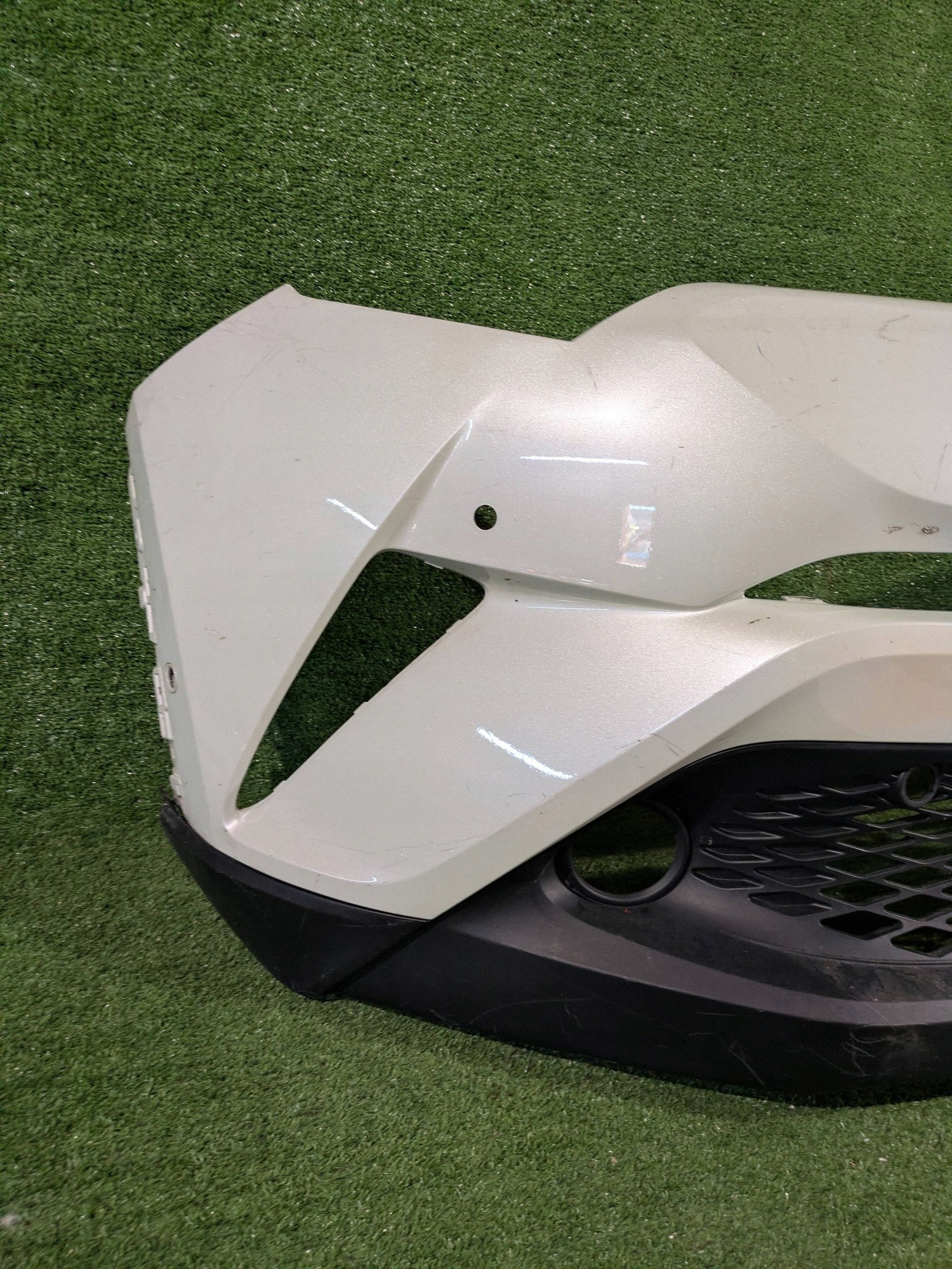 front bumper front TOYOTA C-HR 16- NR.Z9112