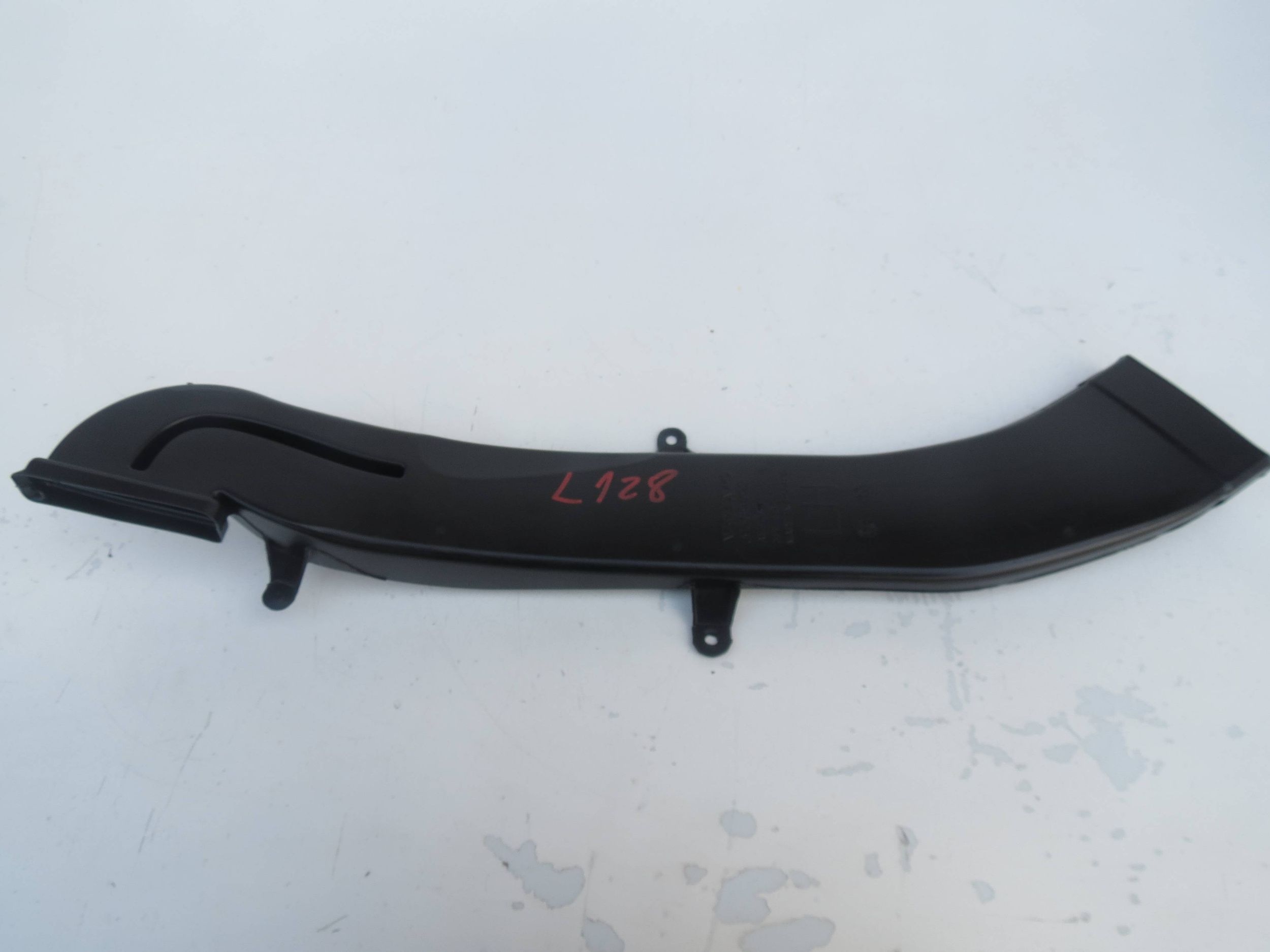 intake air pipe front left VOLVO S90 2.0 V90 31369792