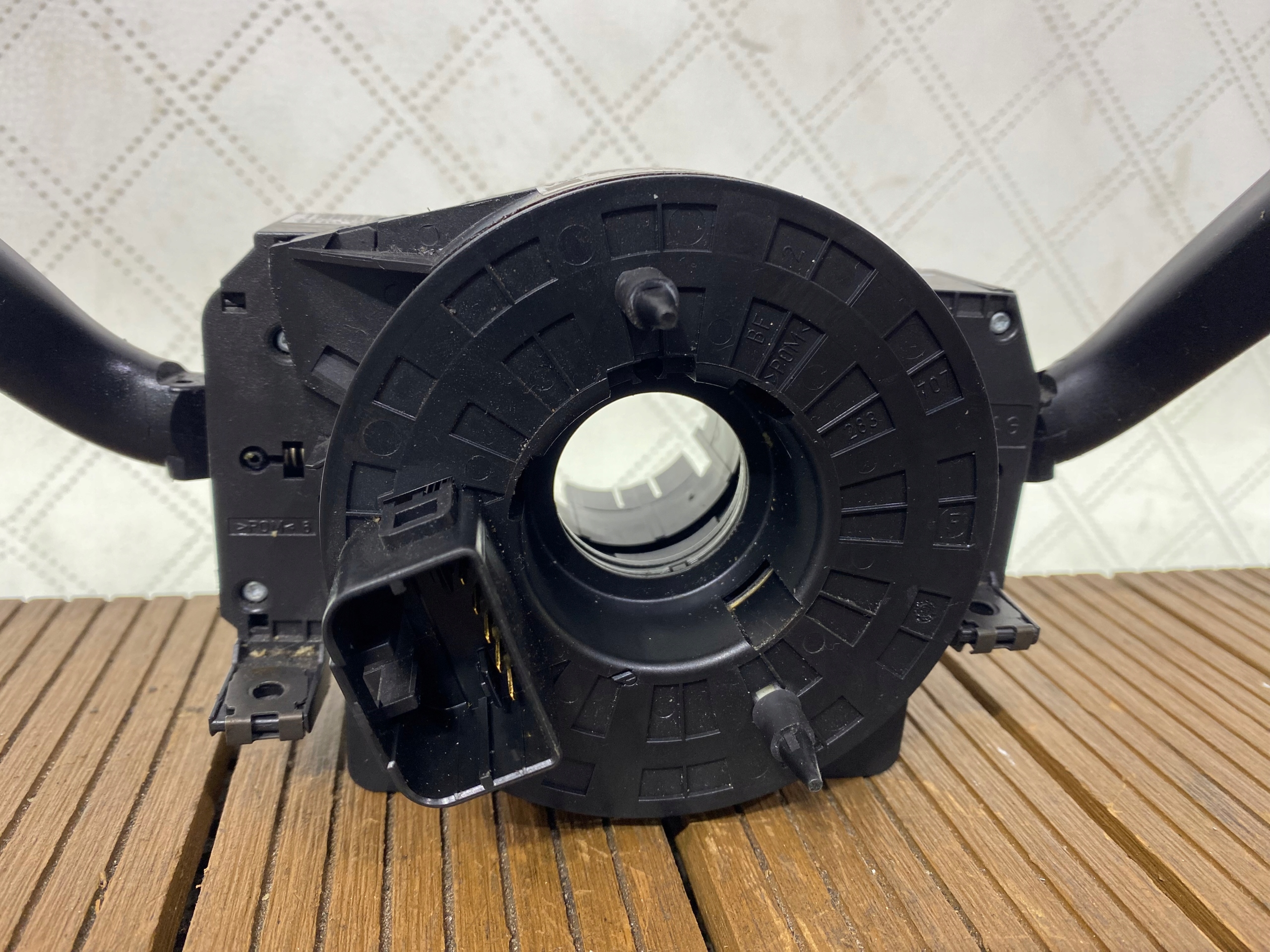 SKODA ROOMSTER II 06-15 control levers ring 7H0953513C TEMPOMAT OE