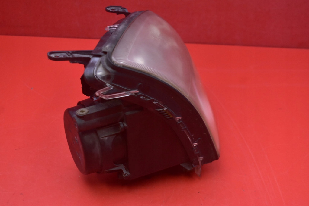 REFLEKTOR right light front XENON EU 155888 OPEL VECTRA C 02-05