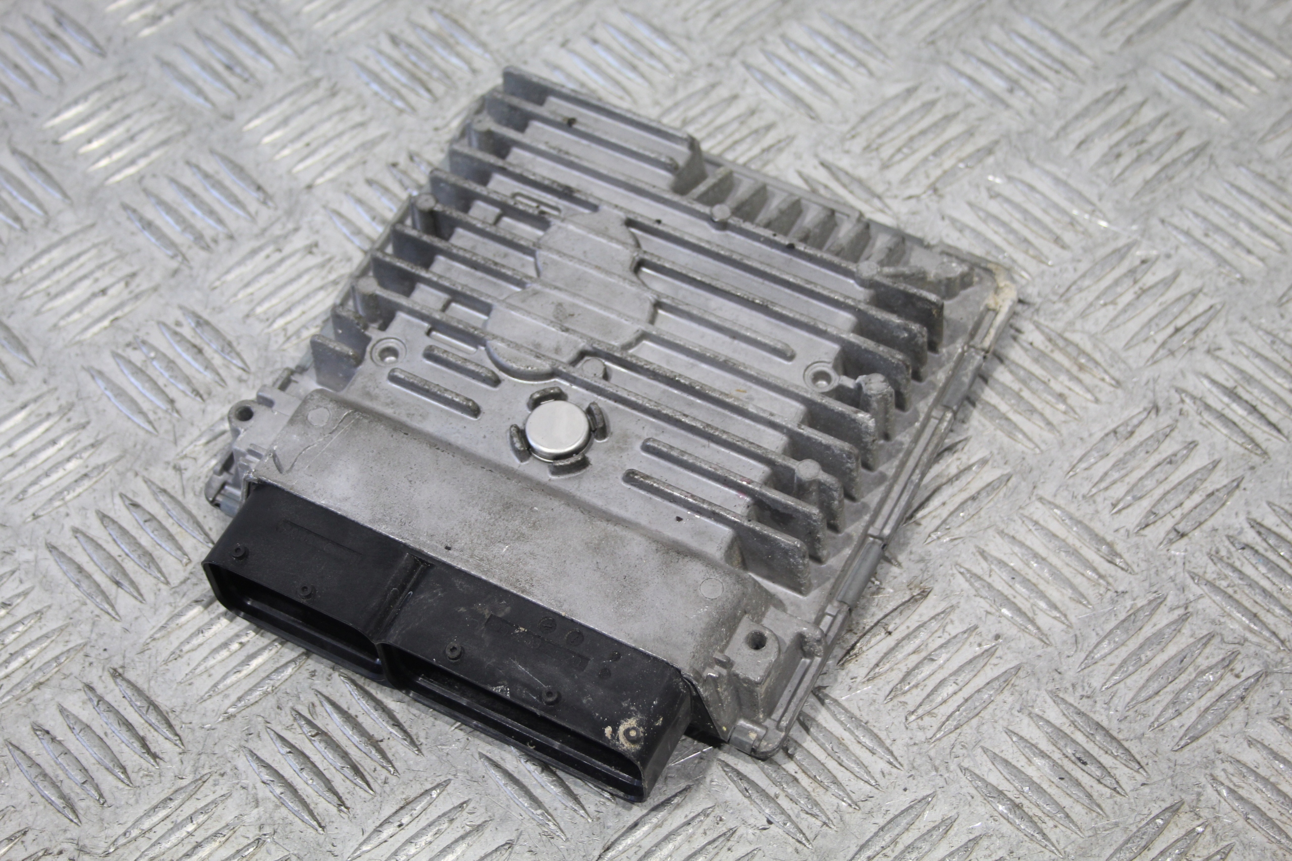 computer control unit CAYC SKODA RAPID 5JA 5J