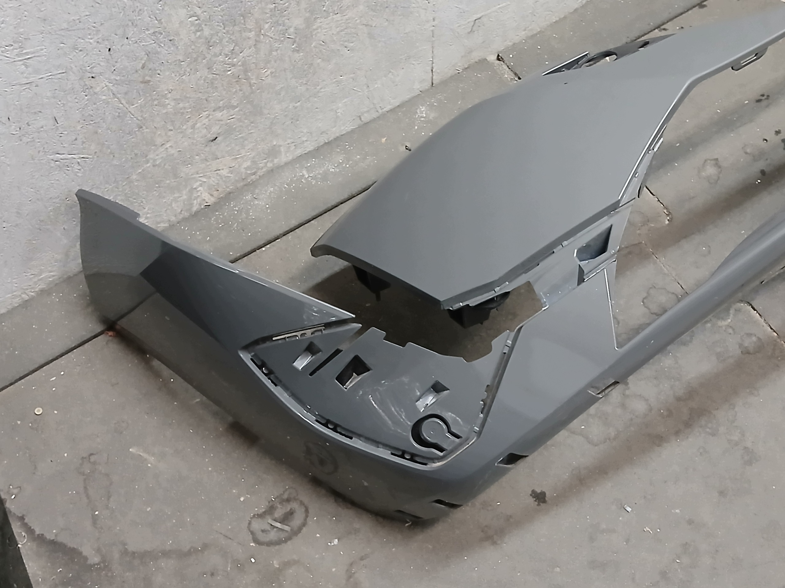 bumper front PEUGEOT 308 T10 III 3 21