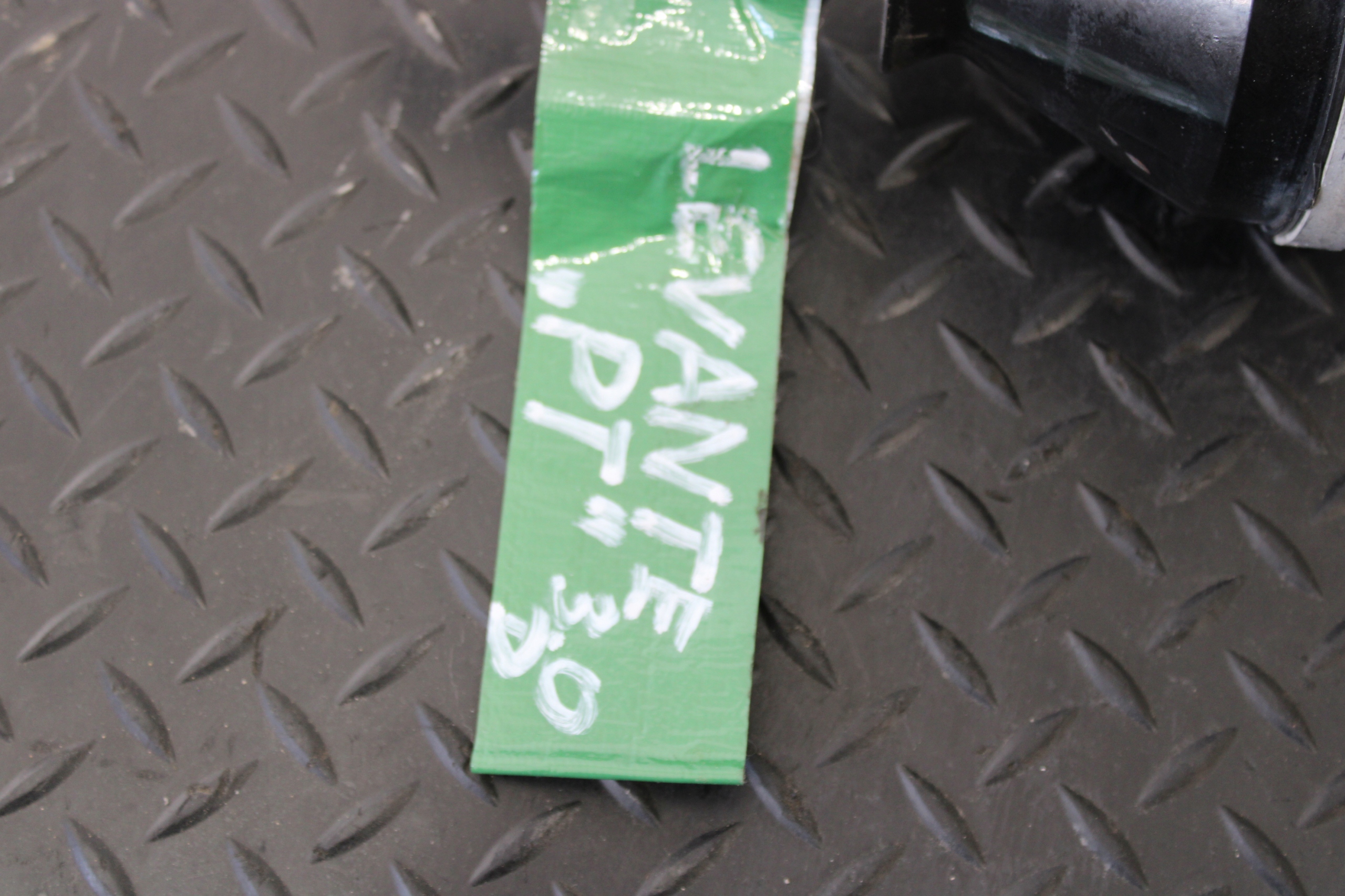 semi-axis semi-axis right rear part MASERATI LEVANTE M161