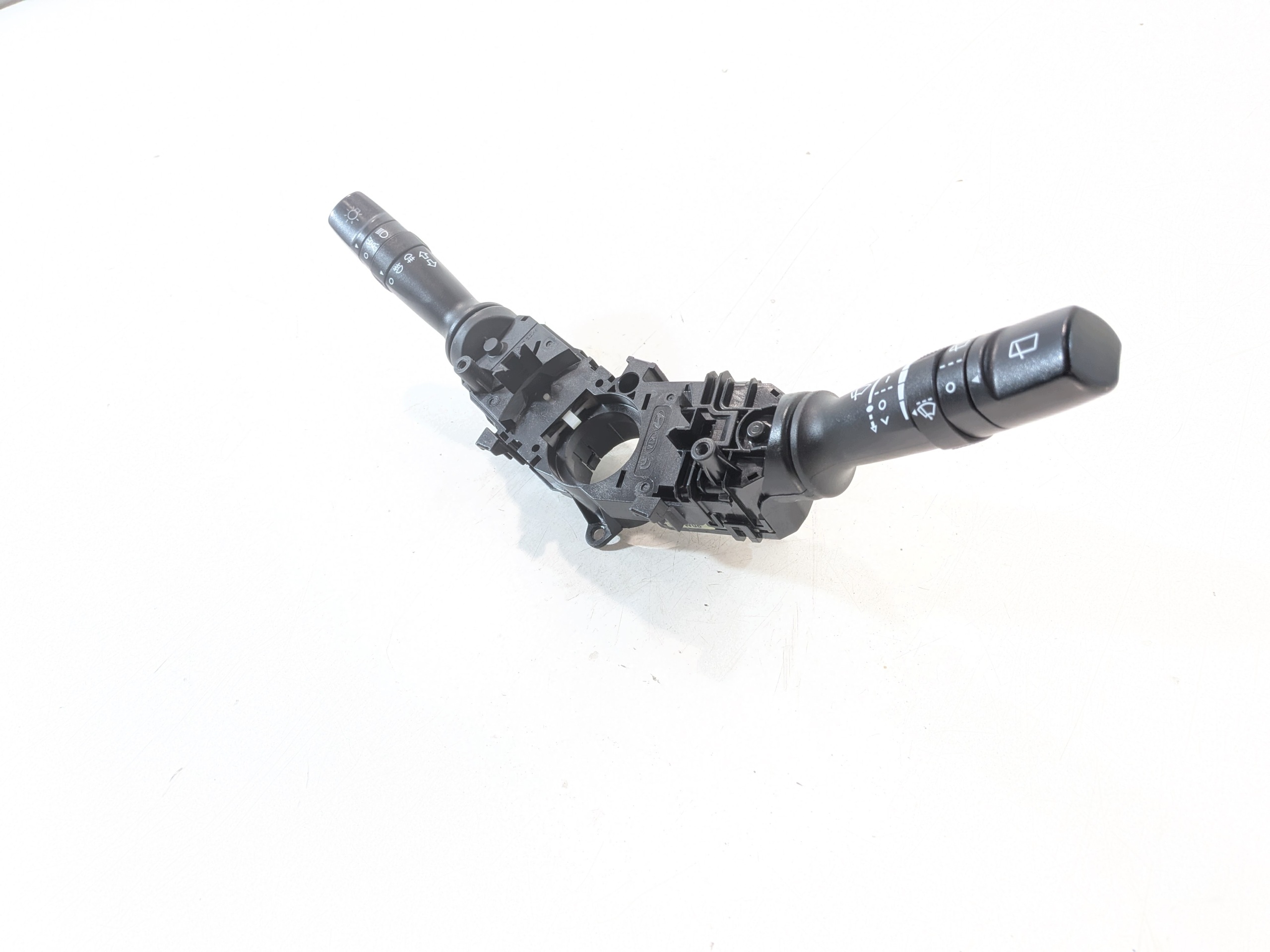 interruttore DEVIO LUCI TERGICRISTALLO TERGI OE 202008910 Hyundai VELOSTER e 11-17