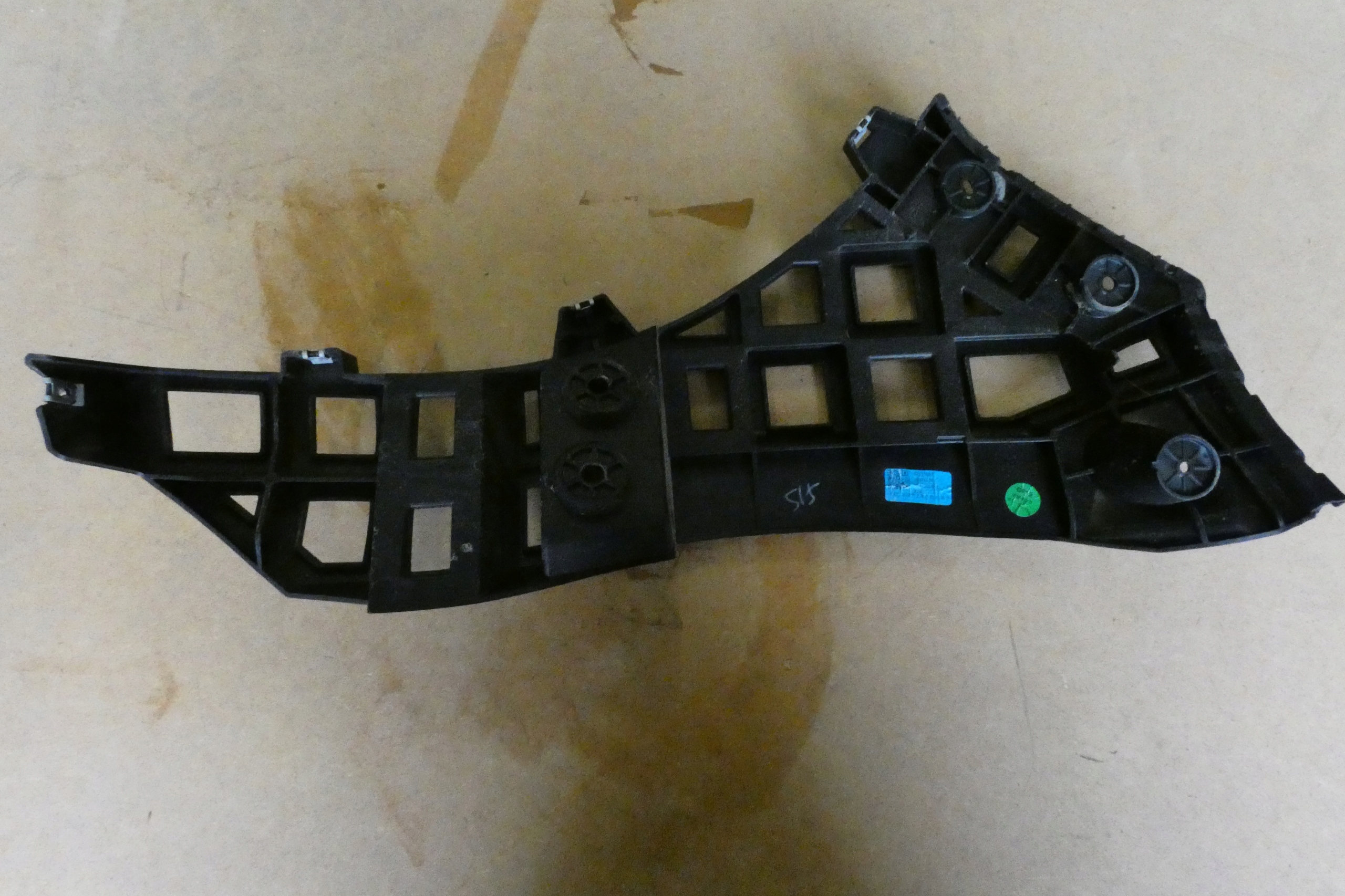 bumper bracket right left rear part MG MG4 11135814 11135808