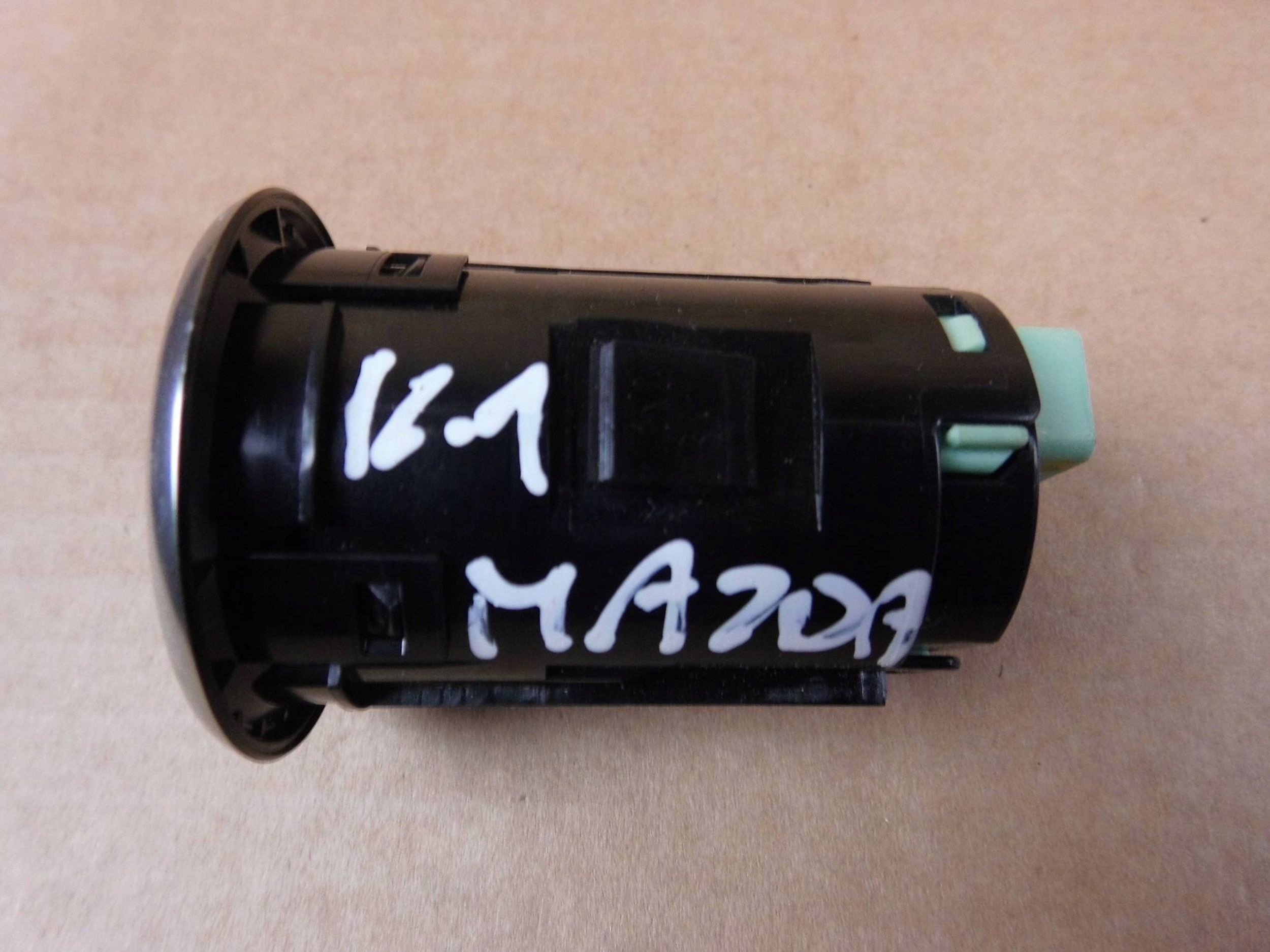 Mazda CX-5 II 3 III BM switch START STOP ENGINE BJS7663S0