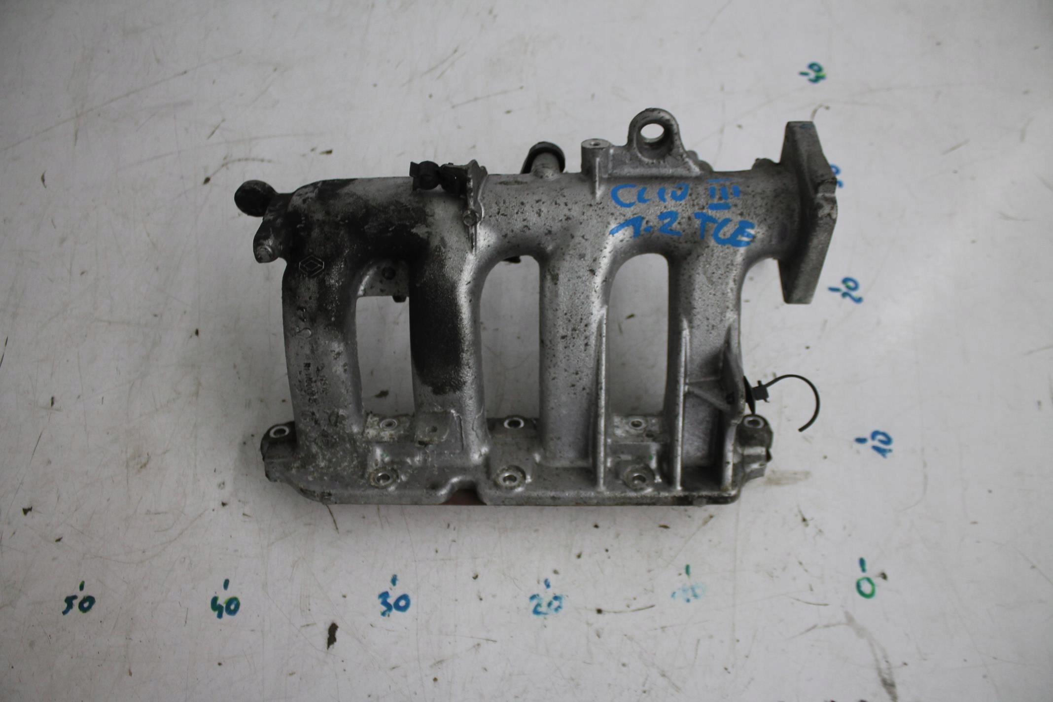 intake manifold 8200720527 RENAULT CLIO III 1.2 TCE