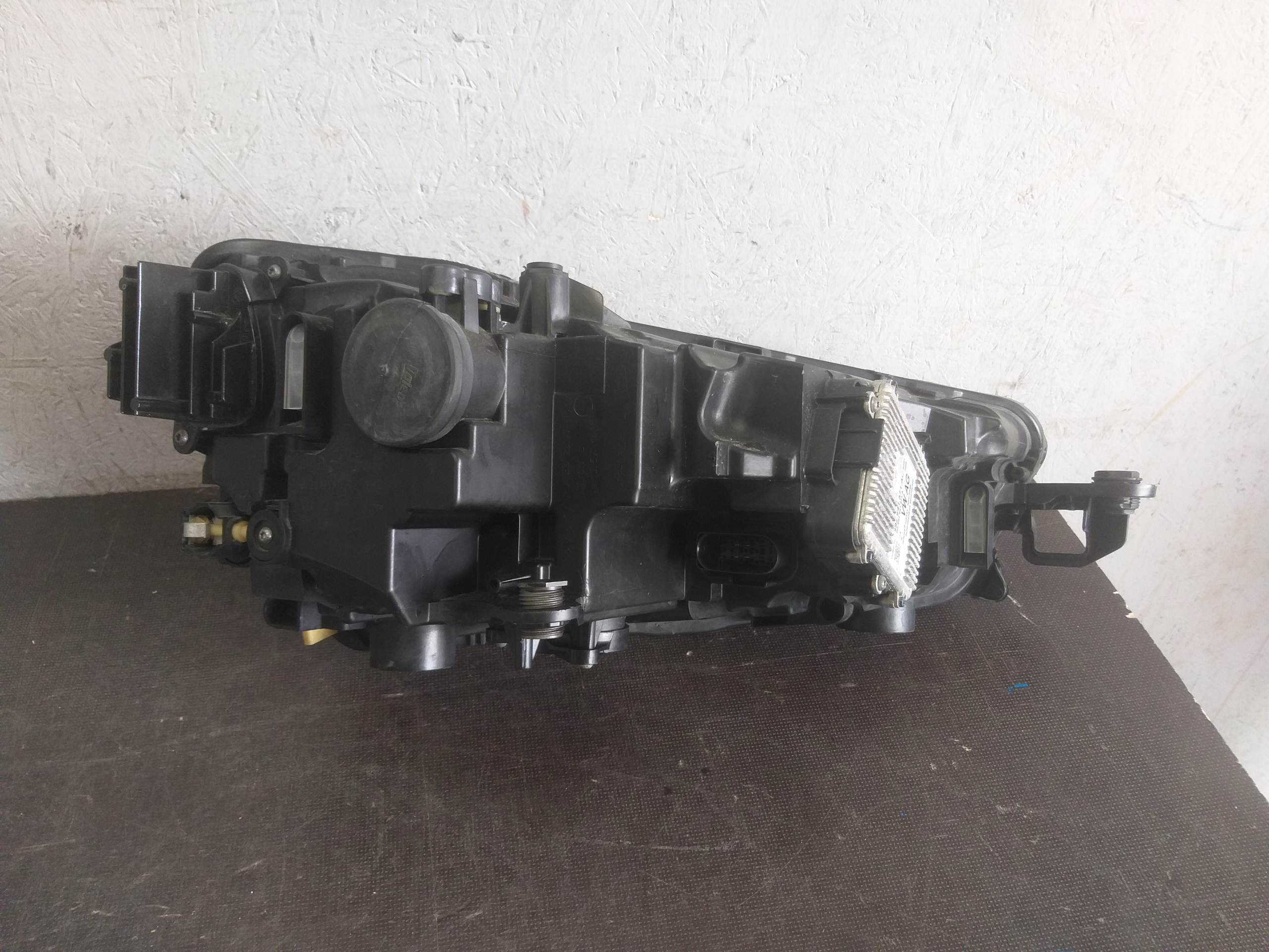 LIGHT FRONT LEFT SKODA SCALA FULL LED 657941015A