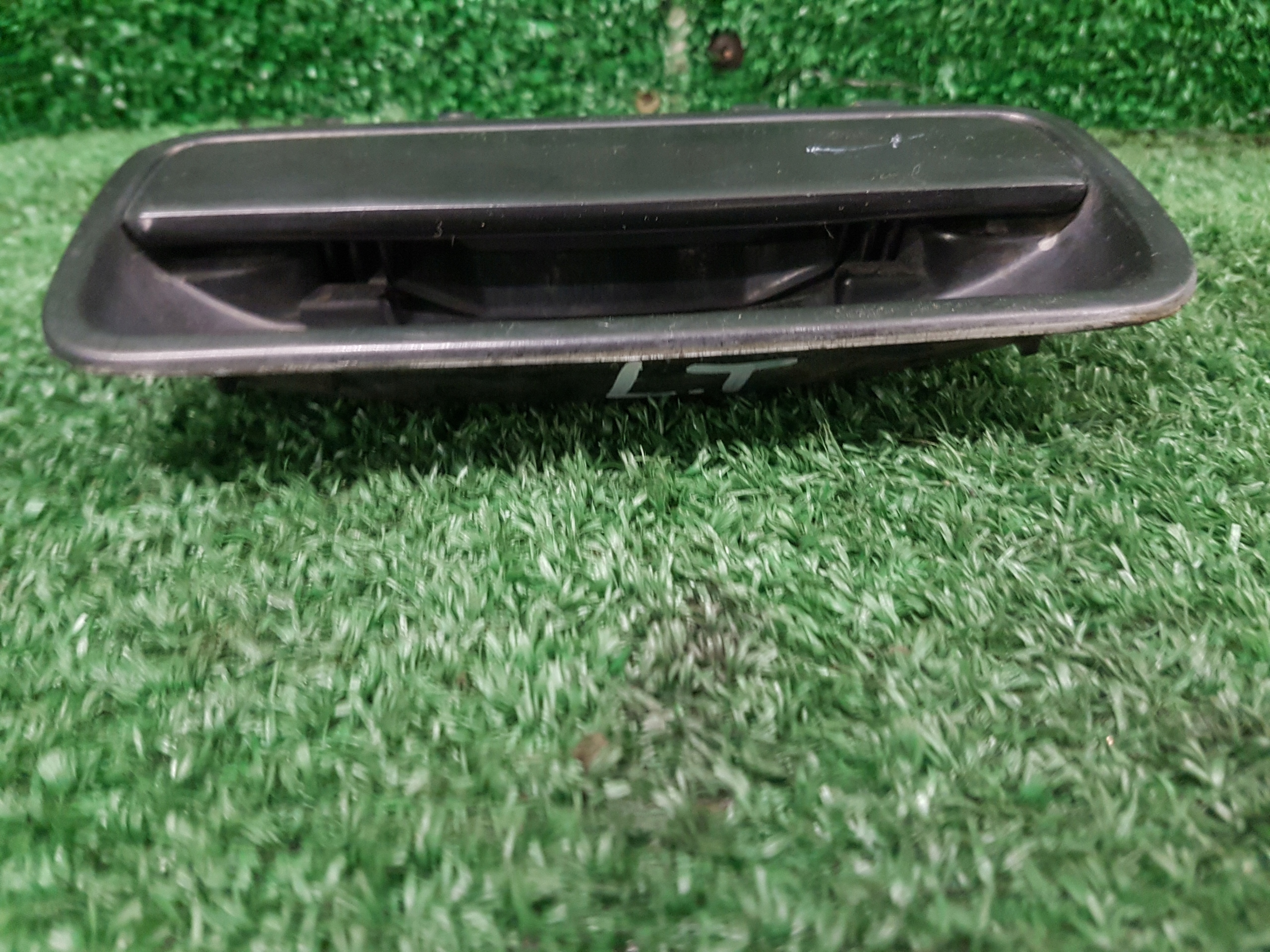 handle left rear exterior LAND ROVER FREELANDER