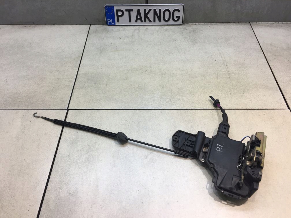 lock door right rear part VW PASSAT B5 6 PIN