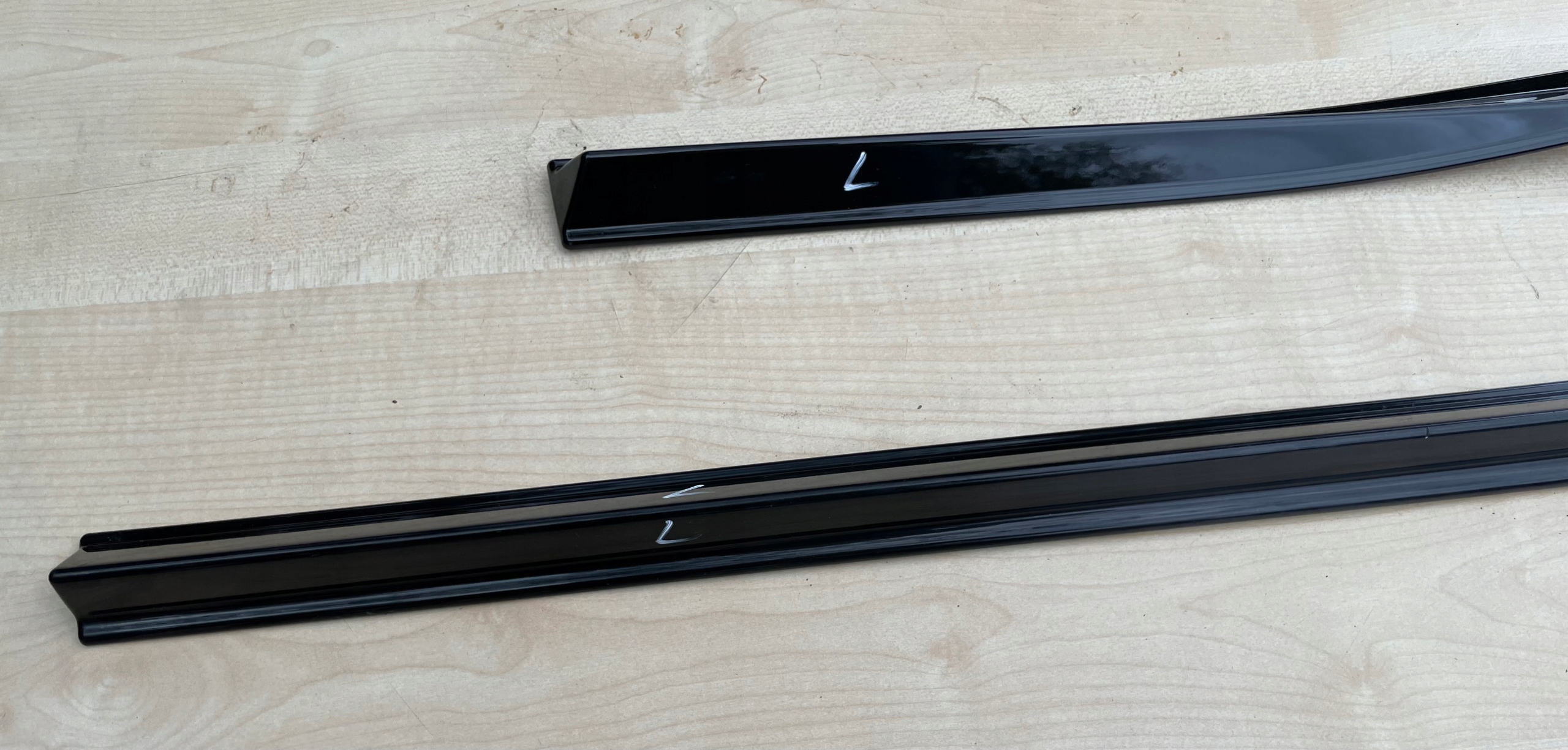 moulding door left front + left rear part NISSAN JUKE